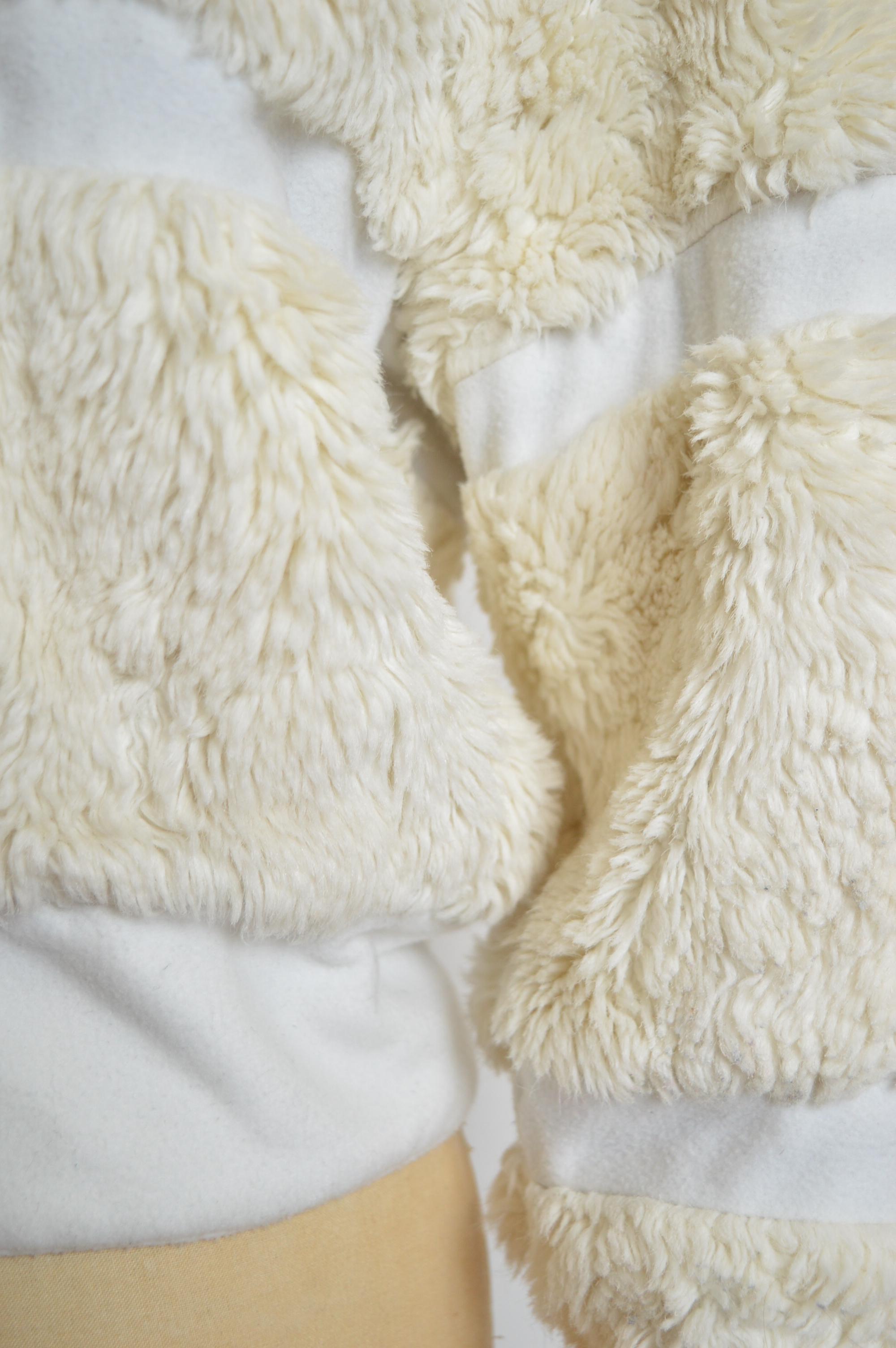 1990's DOLCE & GABBANA off White fluffy faux fur Zip down Bomber Jacket For Sale 9