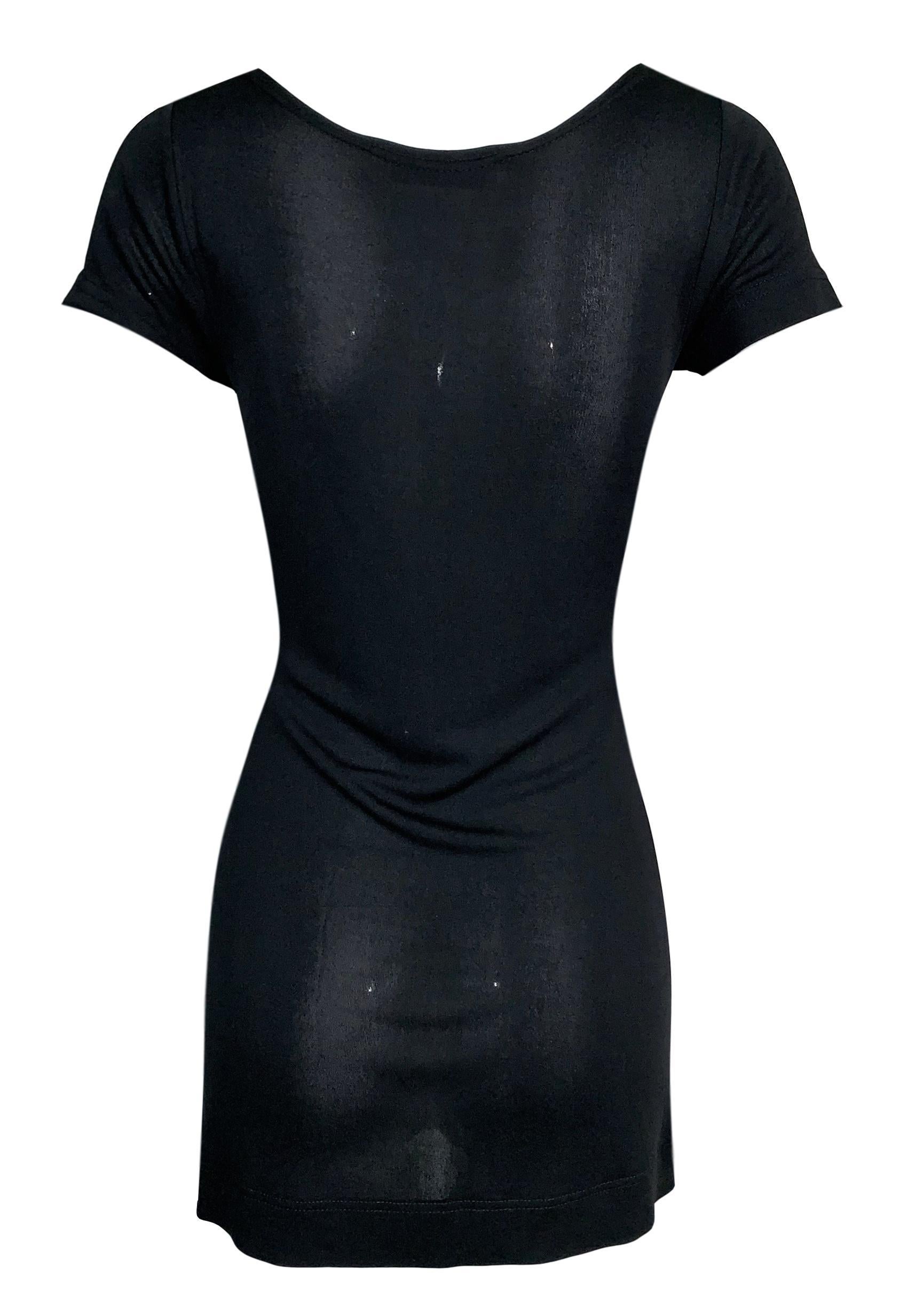 DESIGNER: 1990's Dolce & Gabbana

Please contact for more information and/or photos.

CONDITION: Good- no flaws

FABRIC: 100% rayon

COUNTRY MADE: Italy

SIZE: 42- runs small with stretch

MEASUREMENTS; provided as a courtesy only- not a guarantee