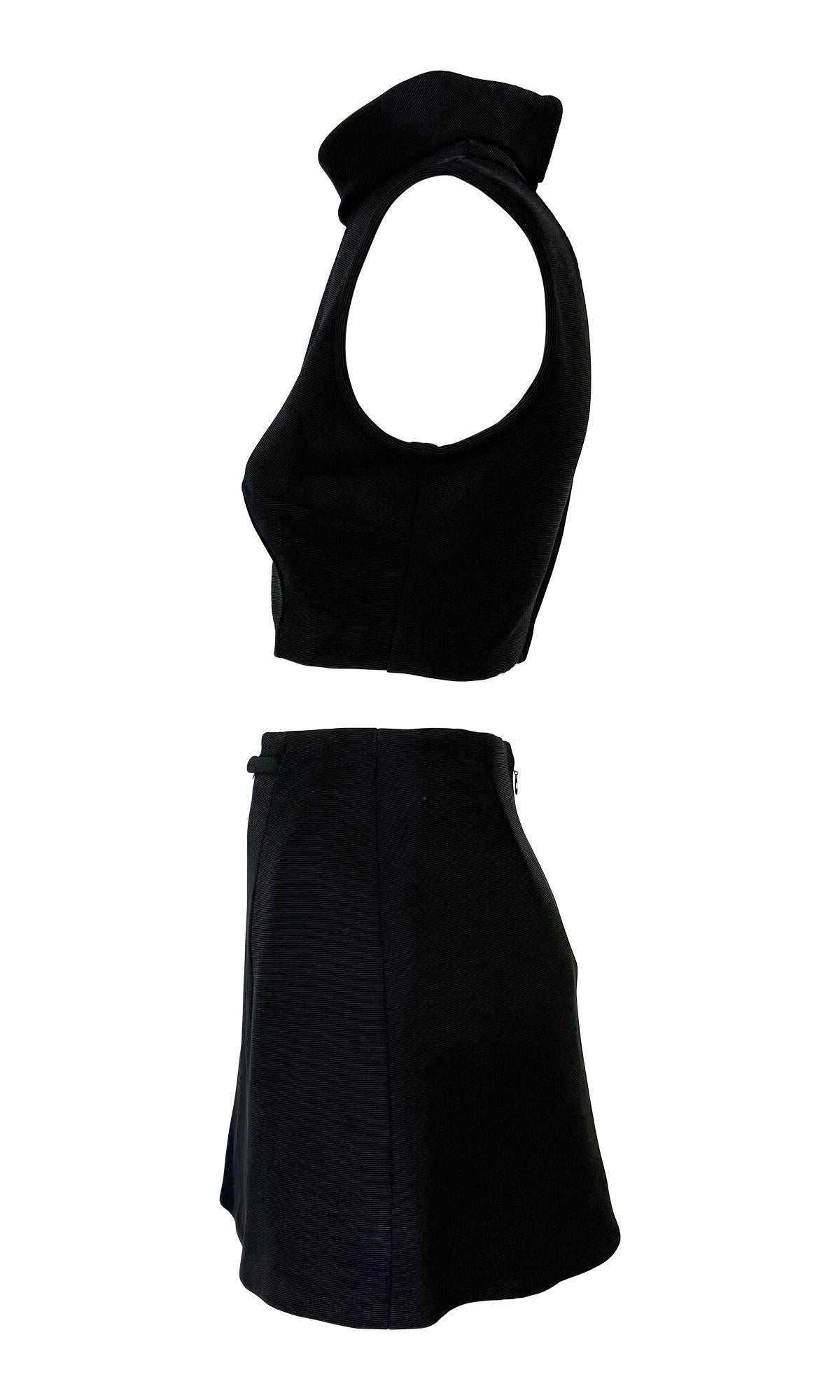 Donna 1990 Dolce & Gabbana Silver Logo Buckle Black Cropped Roll Neck Mini Skirt Set in vendita