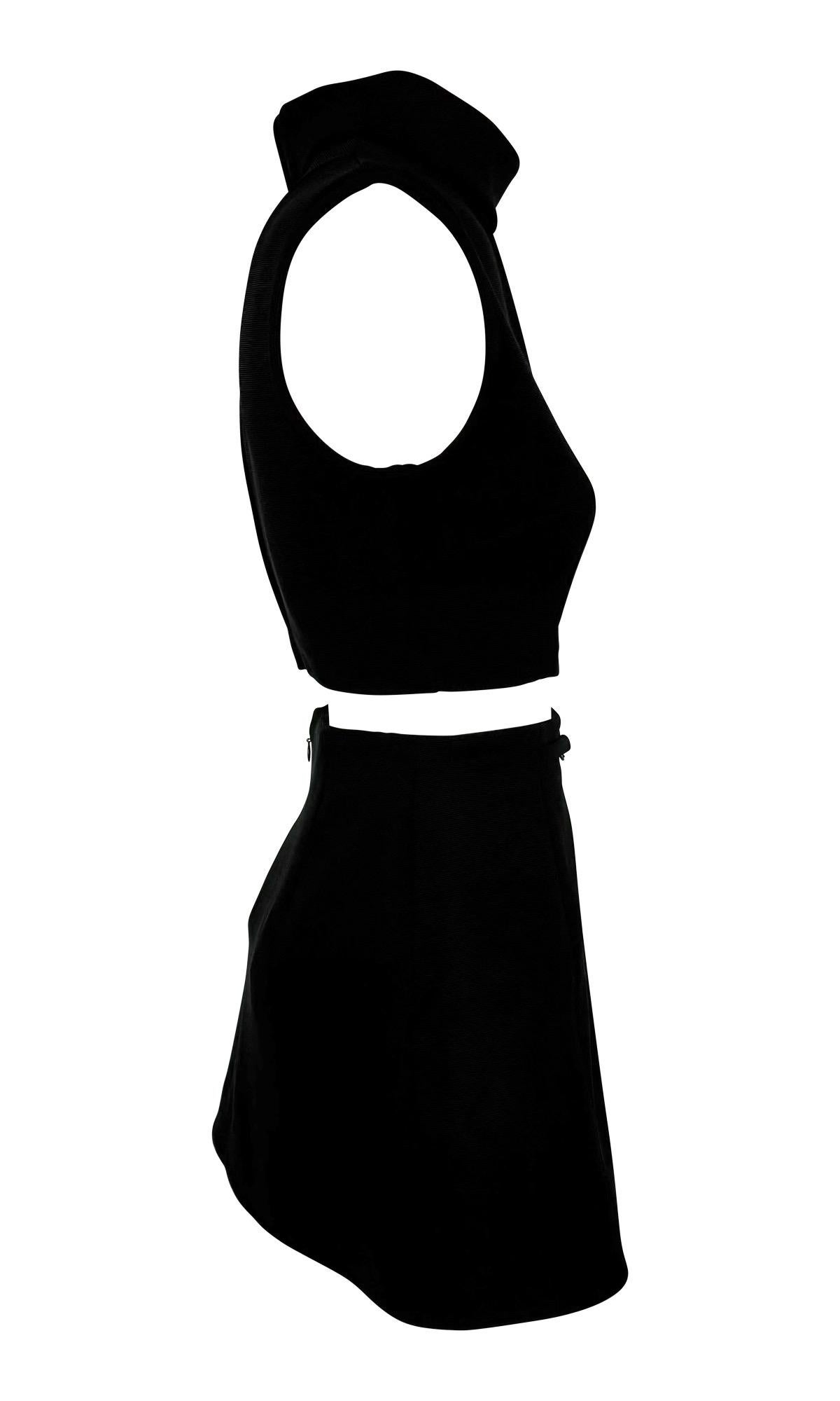 1990 Dolce & Gabbana Silver Logo Buckle Black Cropped Roll Neck Mini Skirt Set in vendita 2