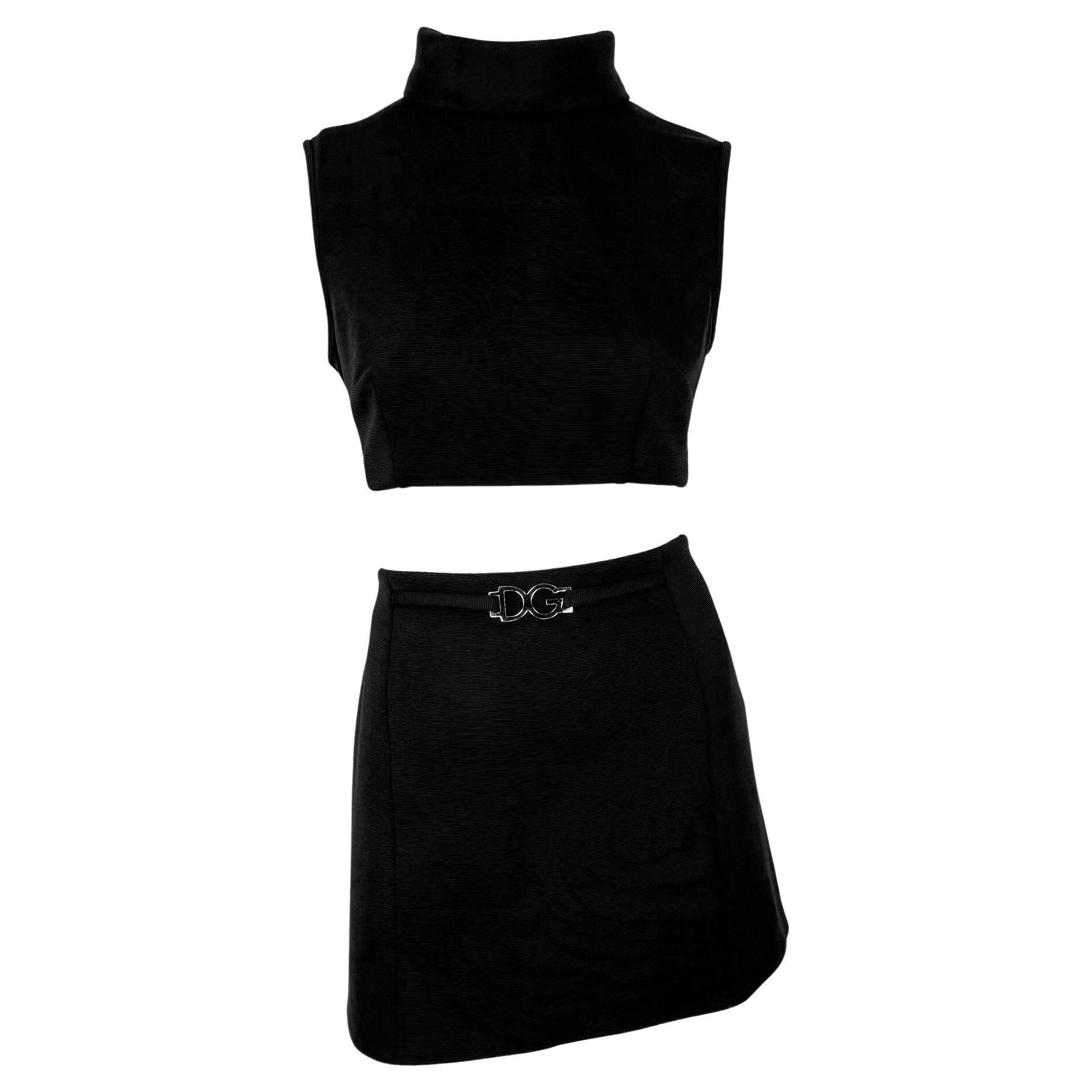 1990 Dolce & Gabbana Silver Logo Buckle Black Cropped Roll Neck Mini Skirt Set in vendita