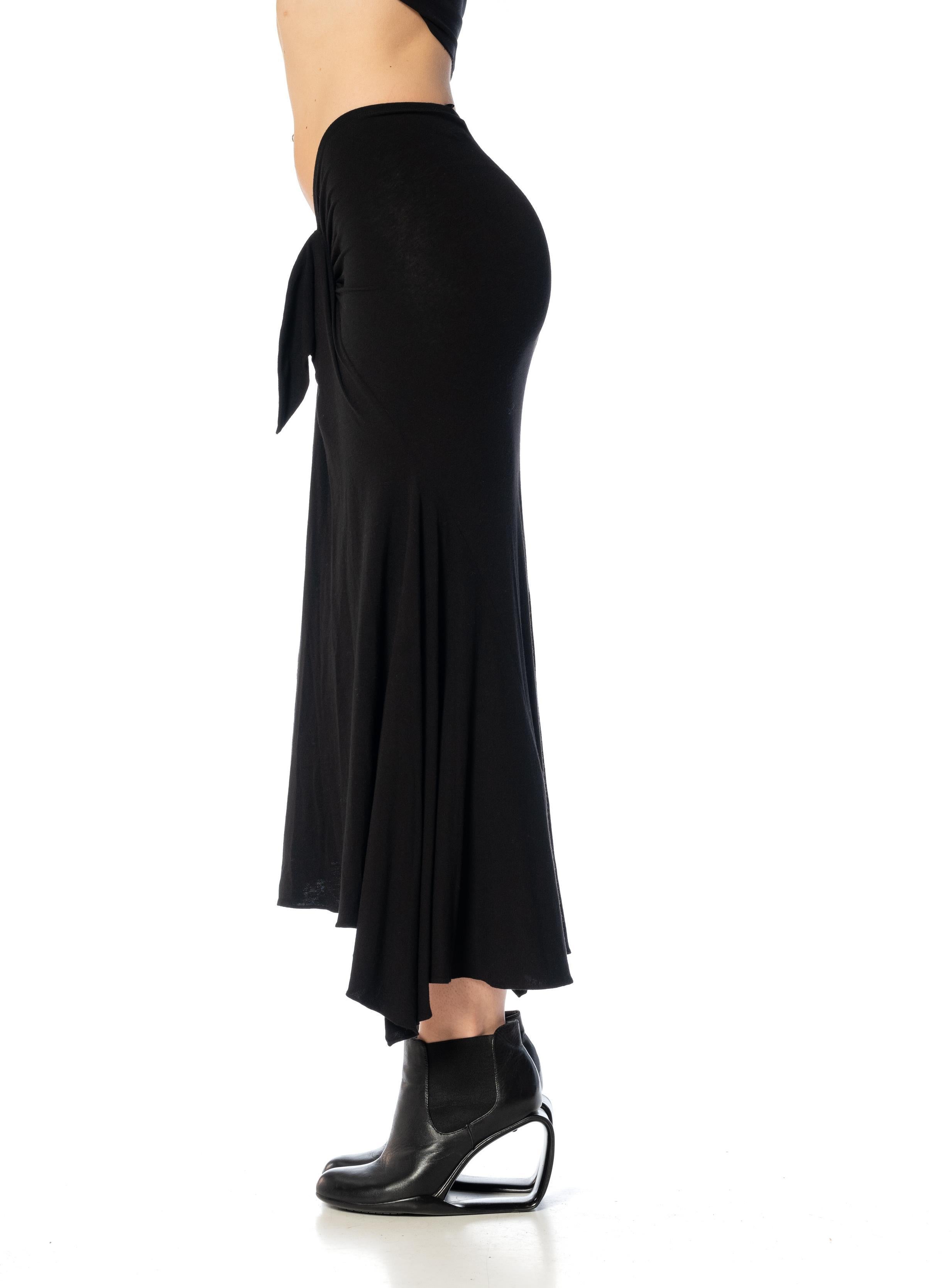 1990S Donna Karan Black Rayon Ruffled Draped Skirt In Excellent Condition For Sale In New York, NY