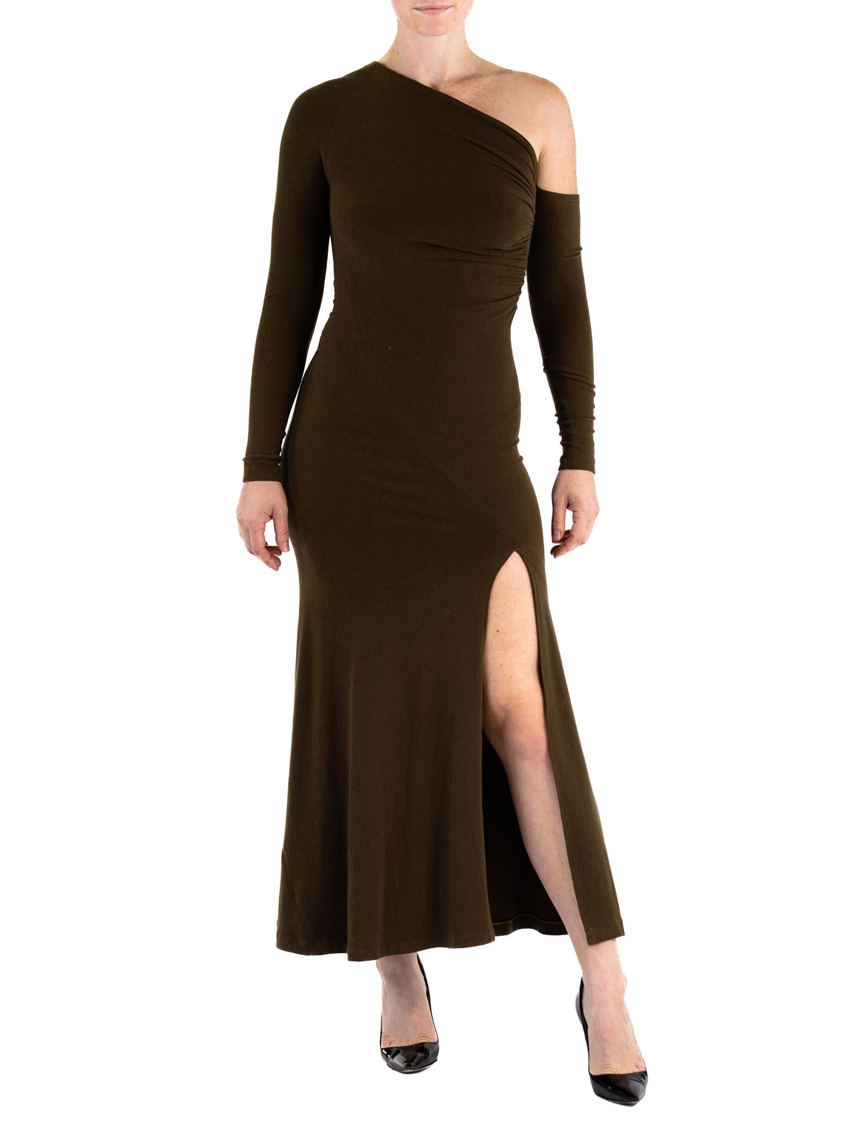 1990S DONNA KARAN Brown Rayon Blend Jersey Assymtetrical Neckline Ruched Gown W For Sale 1