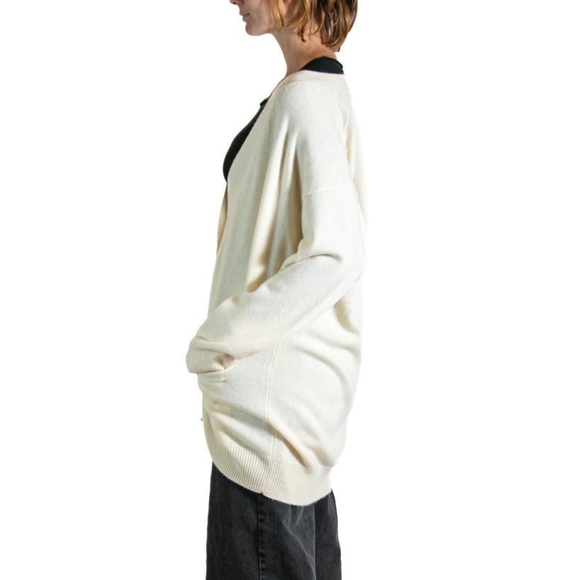 Beige 1990S DONNA KARAN Pull en cachemire crème en vente