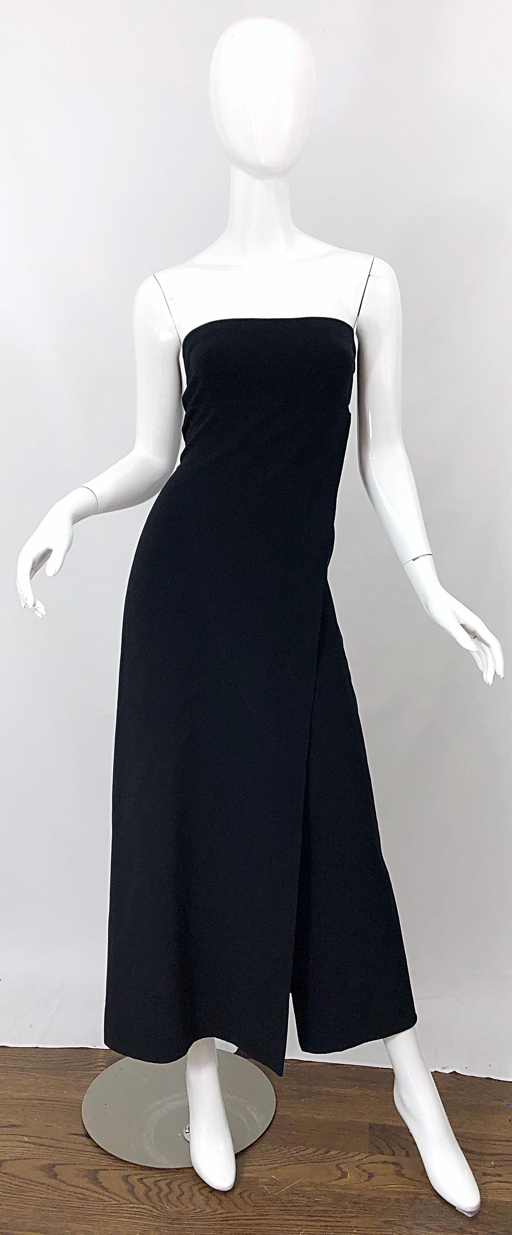 Elegant 1990s DONNA KARAN NEW YORK black strapless vintage wool gown! Features a soft wool blend (96%), with just the right amount of spandex (4%) to comfortably stretch to fit. The criss-cross slit at the center hem almost gives off the illusion of