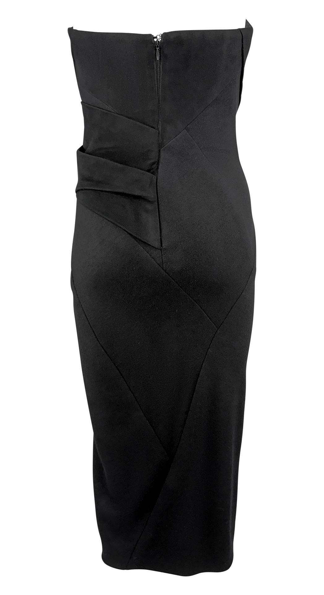 Prototipo de Donna Karan de los años 90 Vestido sin tirantes negro escultural con corsé y huesos en Excelente estado para la venta en West Hollywood, CA