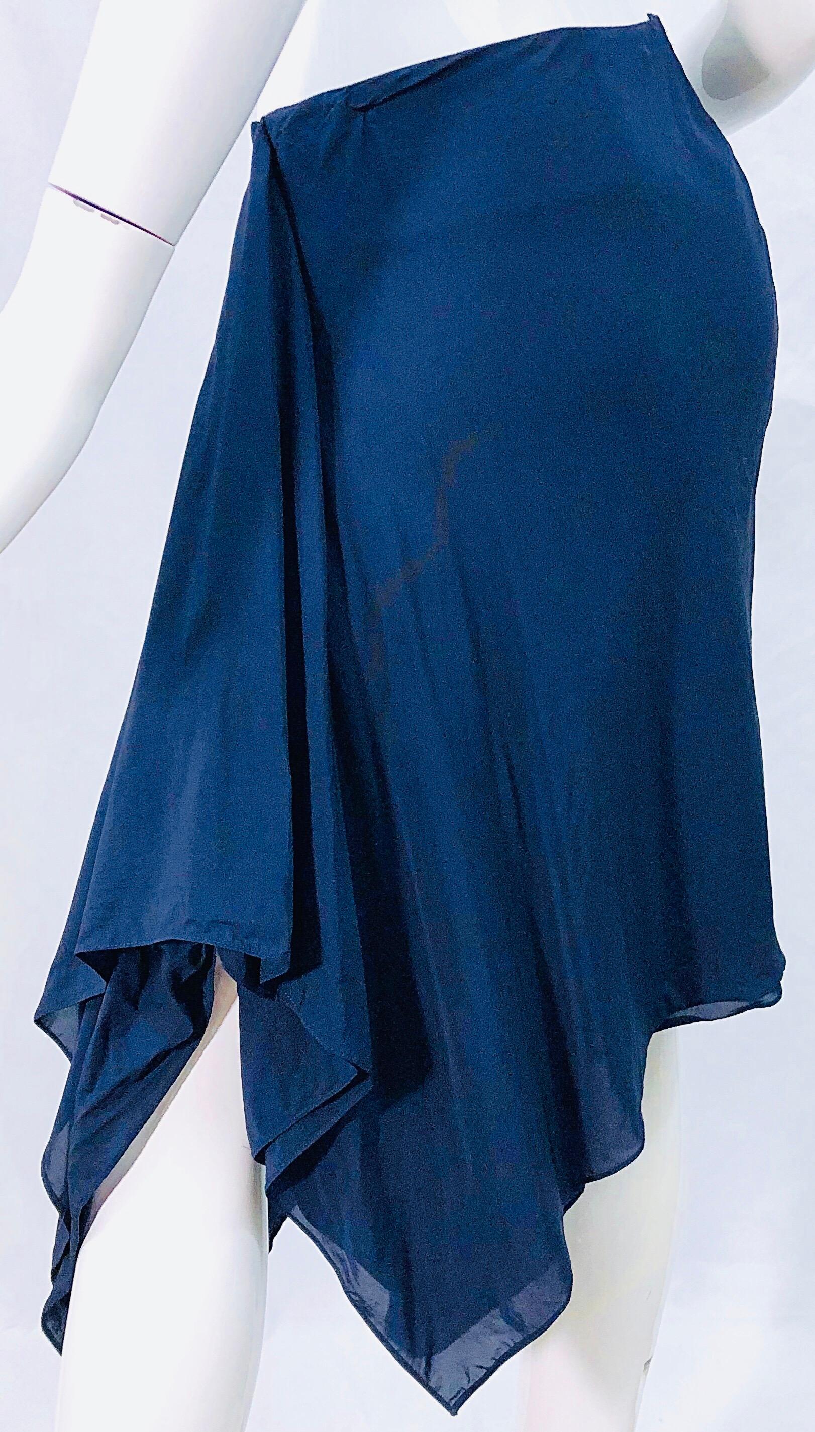 1990s Donna Karan Size 4 Navy Blue Rayon Handkerchief HemVintage 90s Wrap Skirt In Excellent Condition In San Diego, CA