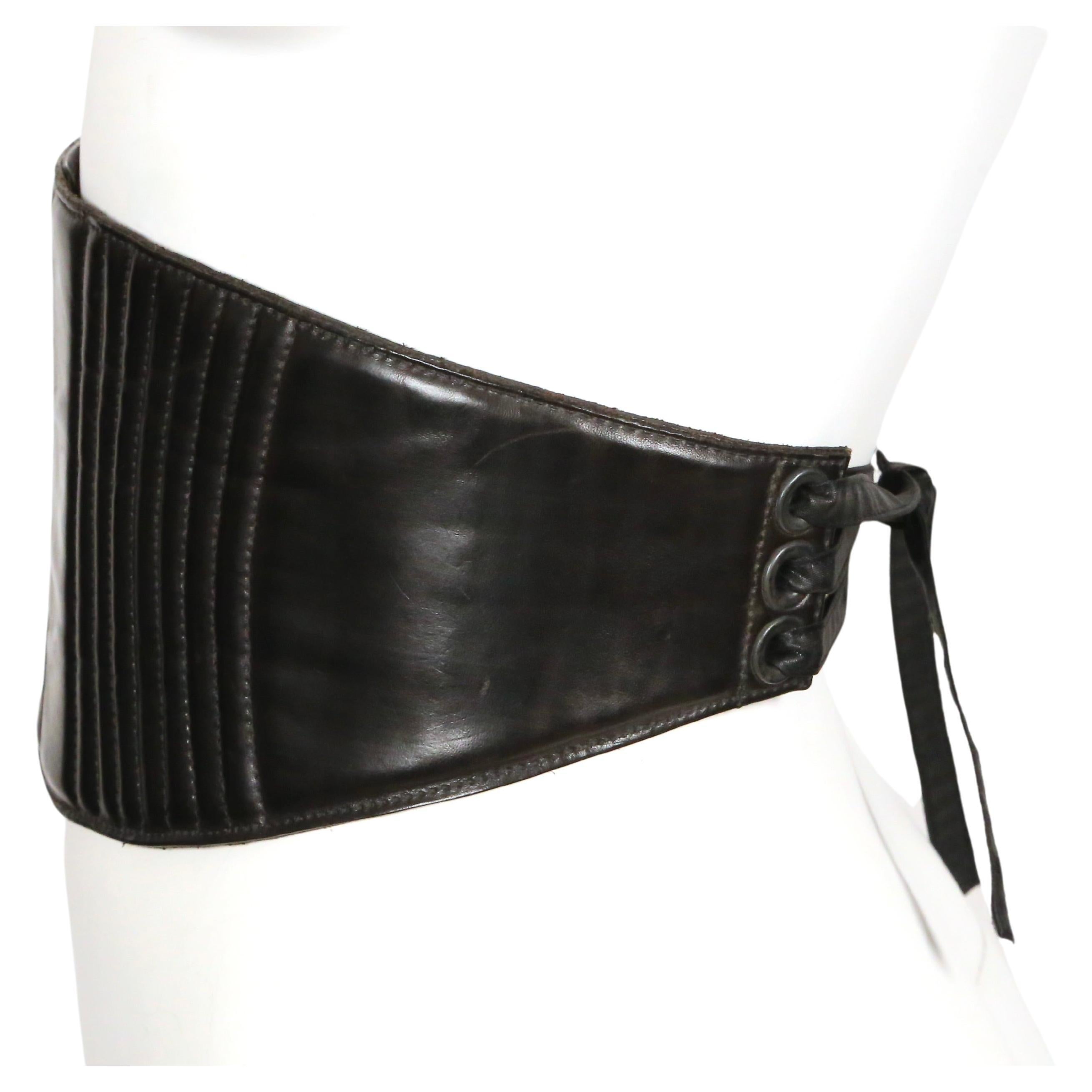 1990's DRIES VAN NOTEN black leather corset belt In Good Condition For Sale In San Fransisco, CA