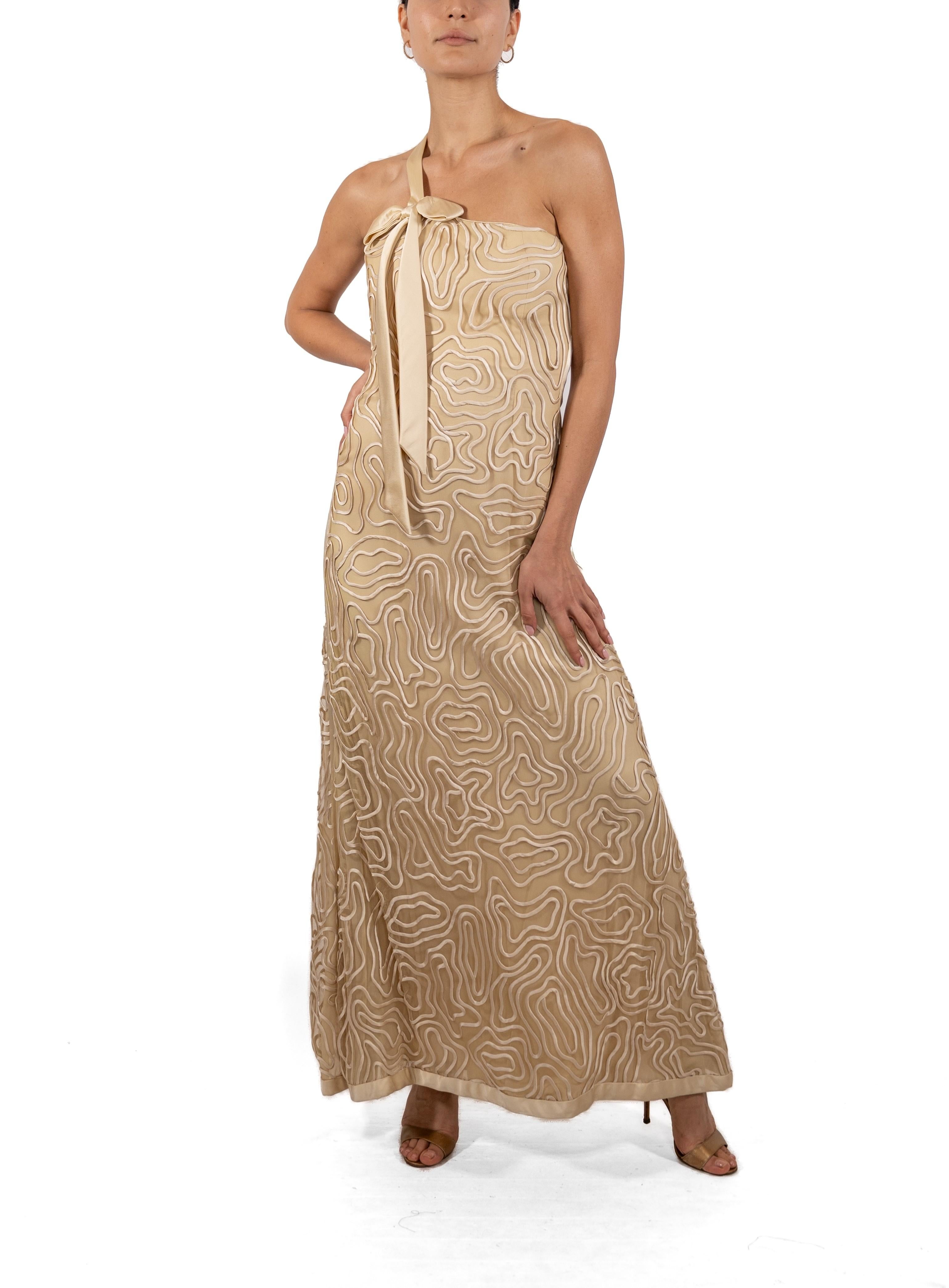 1990S Ecru & Ivory Silk Cord Embroidered Tulle Gown For Sale 2