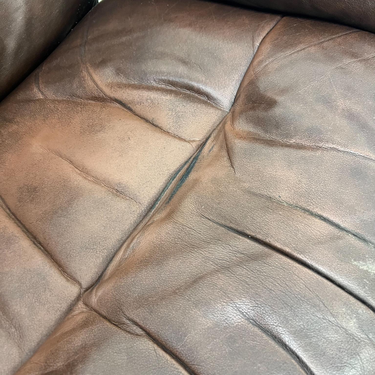 1990s Ekornes Stressless Brown Leather Comfort Recliner Lounge & Ottoman Norway 1