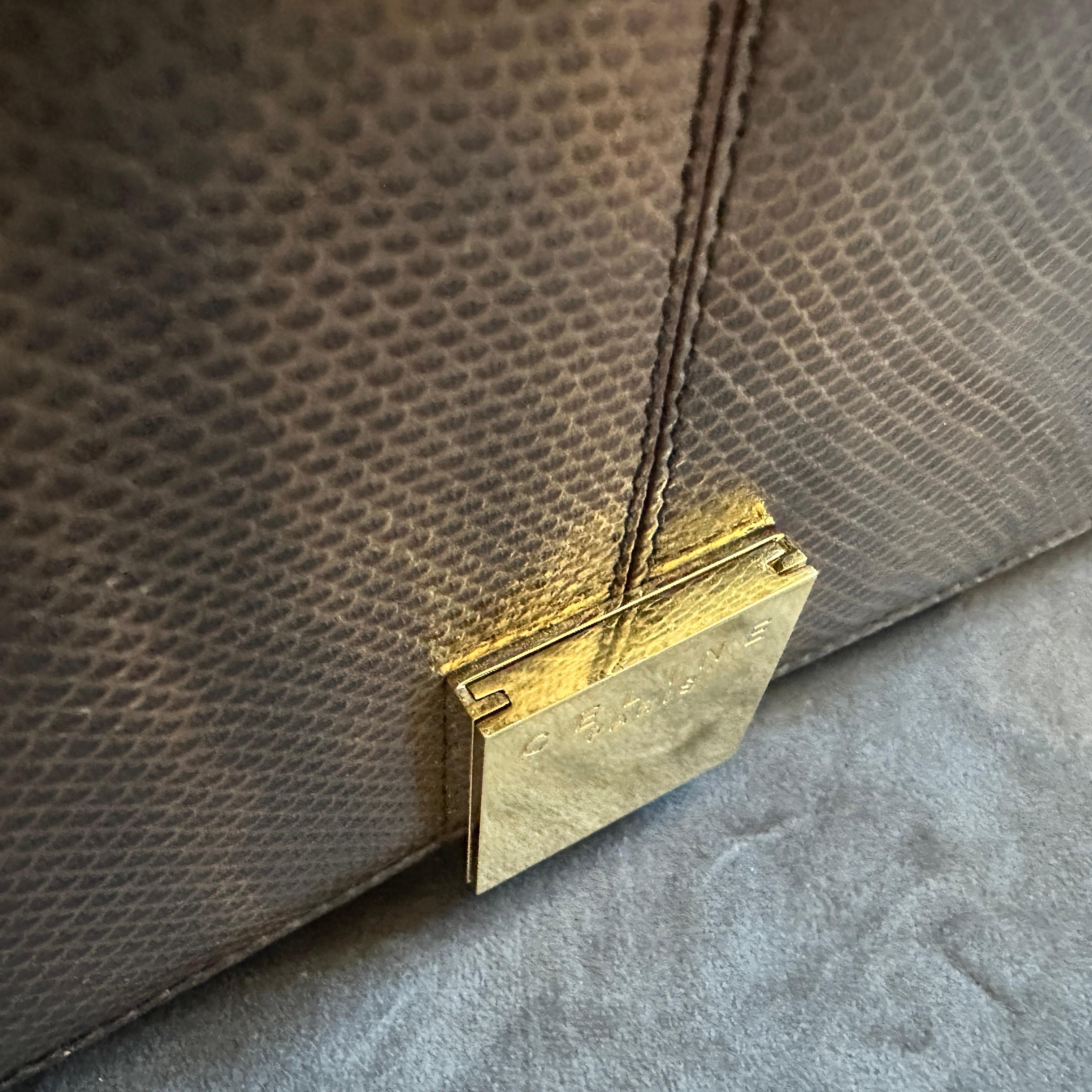 Borsa a tracolla Eleg anni '90 di alta qualità in pelle marrone e ottone di Celine Paris in vendita 6