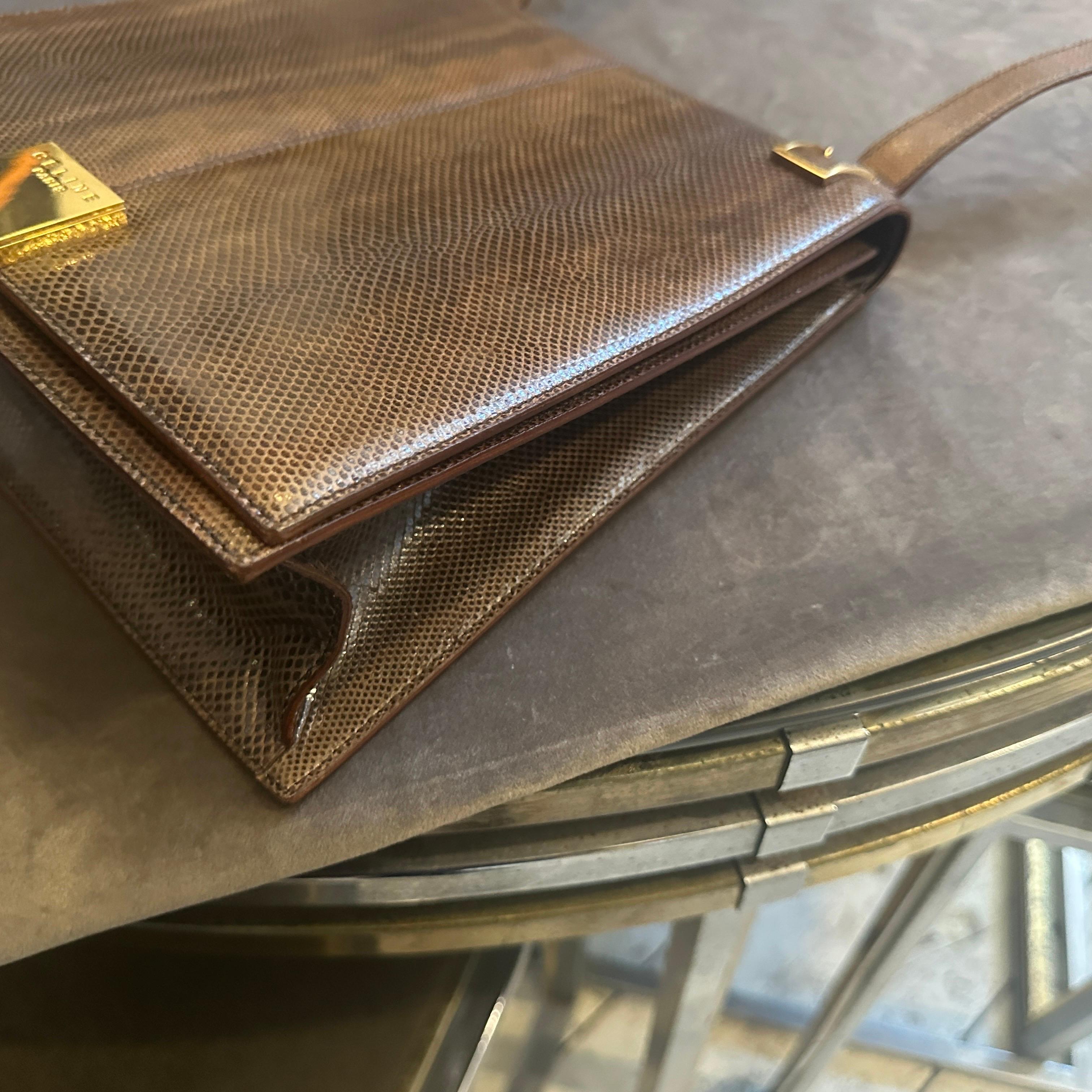 Borsa a tracolla Eleg anni '90 di alta qualità in pelle marrone e ottone di Celine Paris in vendita 10