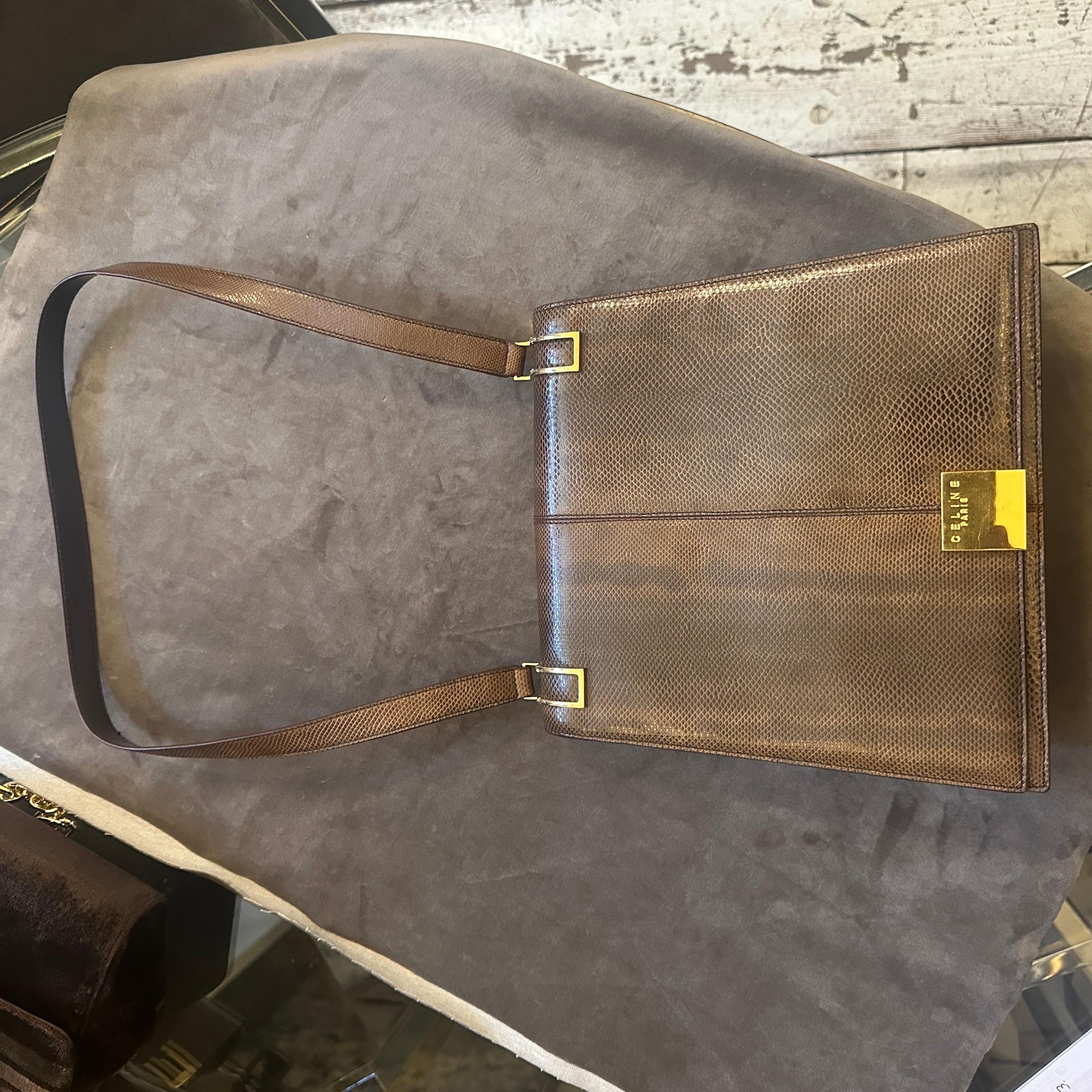 Borsa a tracolla Eleg anni '90 di alta qualità in pelle marrone e ottone di Celine Paris in vendita 11