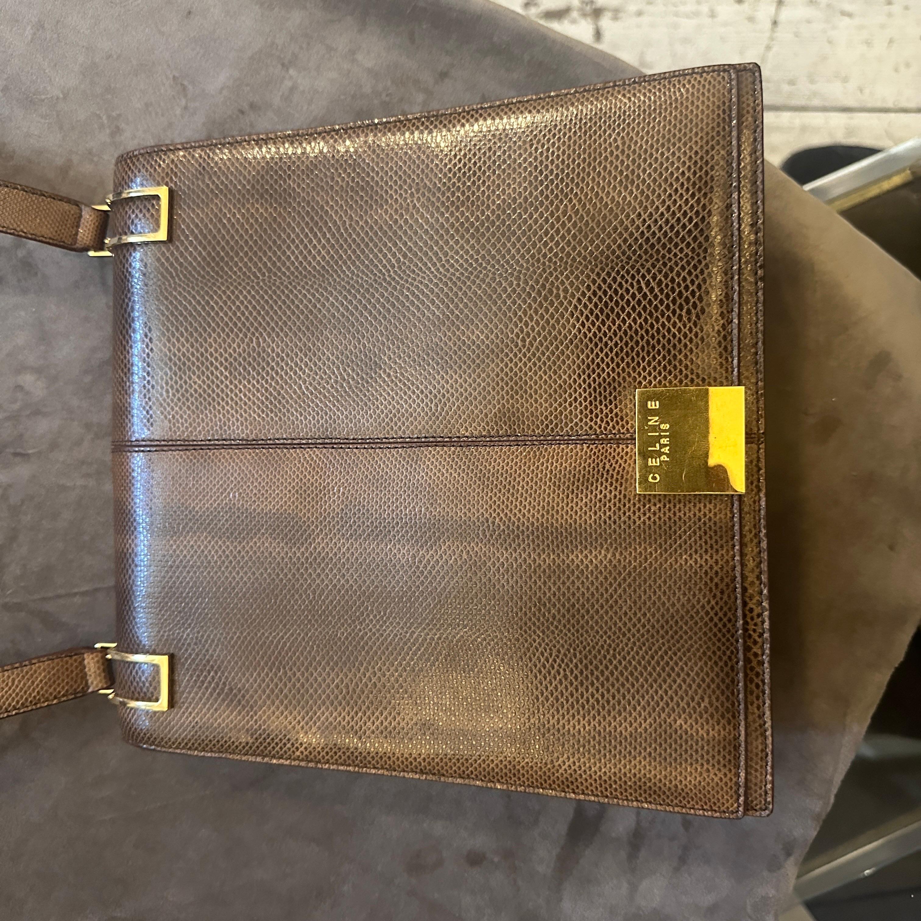 Borsa a tracolla Eleg anni '90 di alta qualità in pelle marrone e ottone di Celine Paris in vendita 14