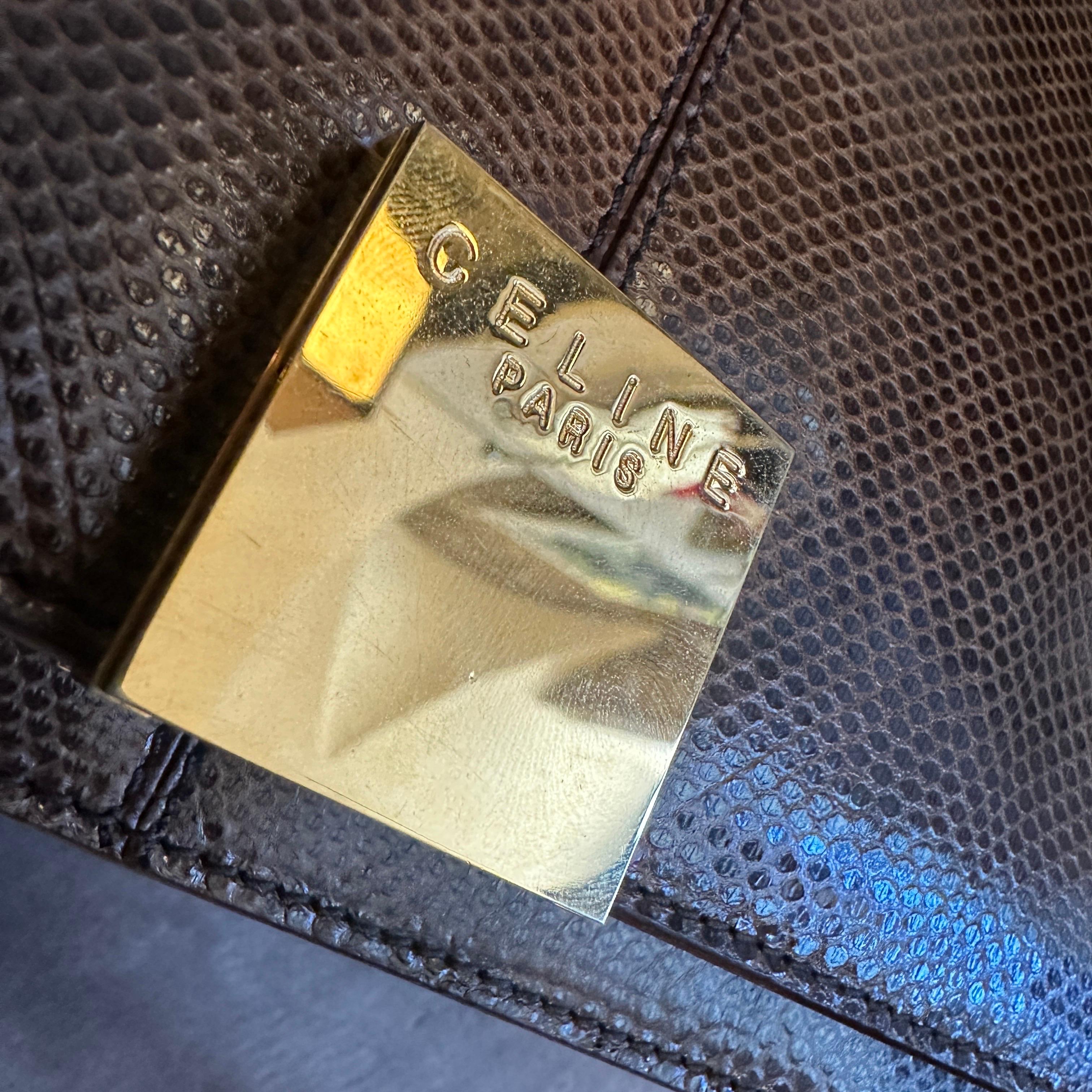 Borsa a tracolla Eleg anni '90 di alta qualità in pelle marrone e ottone di Celine Paris in vendita 1