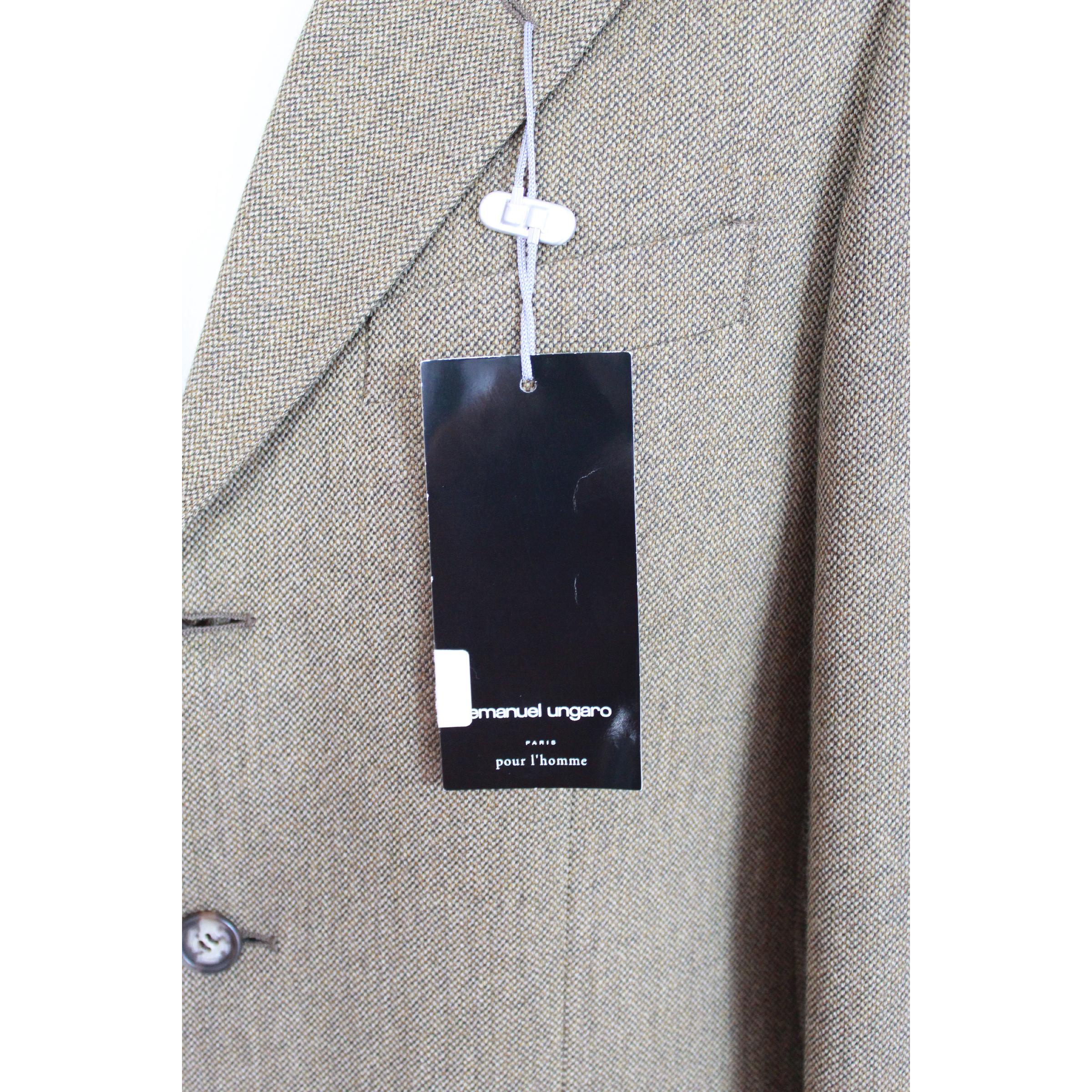 1990s Emanuel Ungaro Brown Wool Classic Jacket In New Condition In Brindisi, Bt