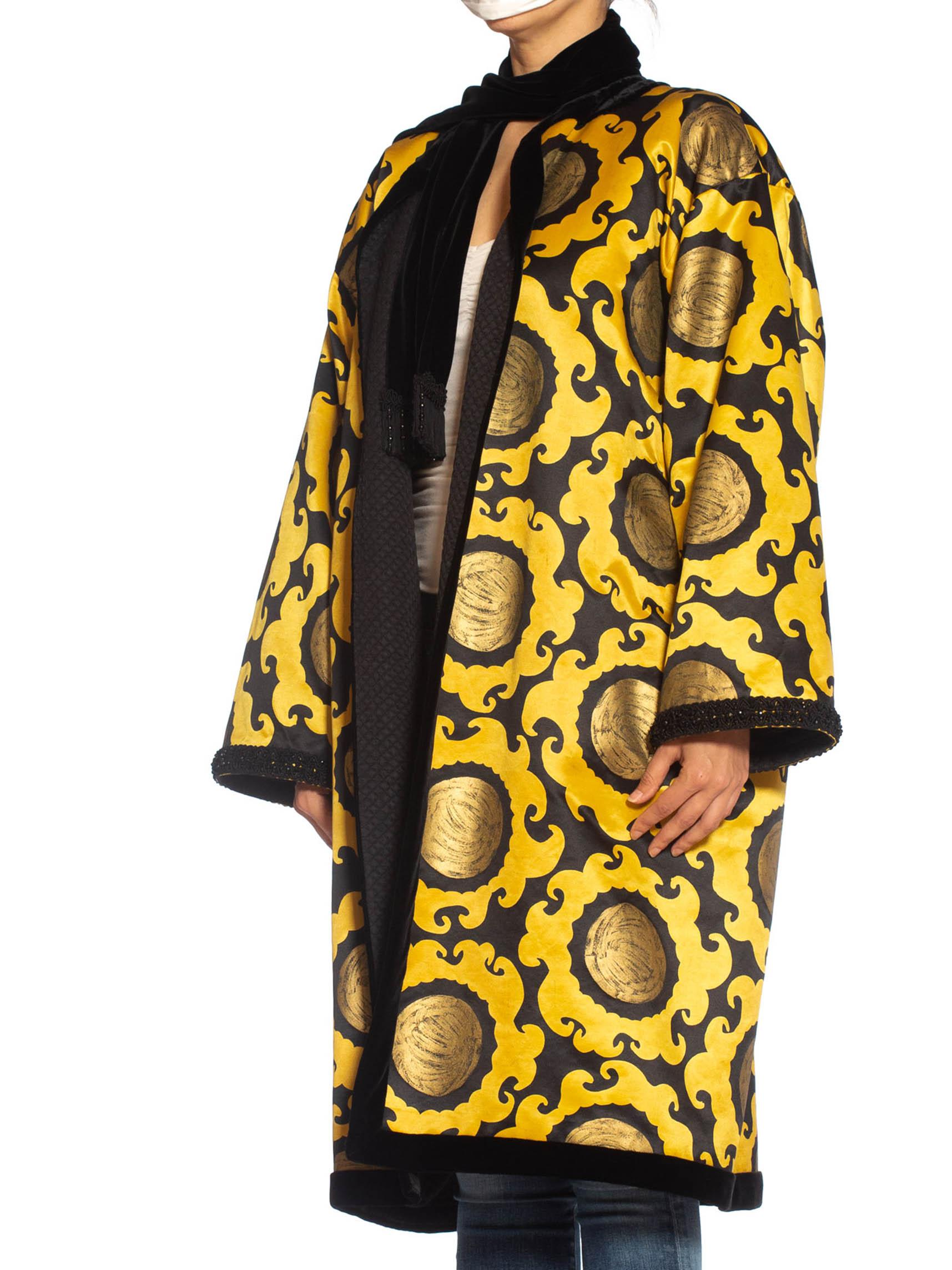 1990S EMANUEL UNGARO Gold & Black Silk Satin 1992 Golden Sun Coat With Quilted  For Sale 4