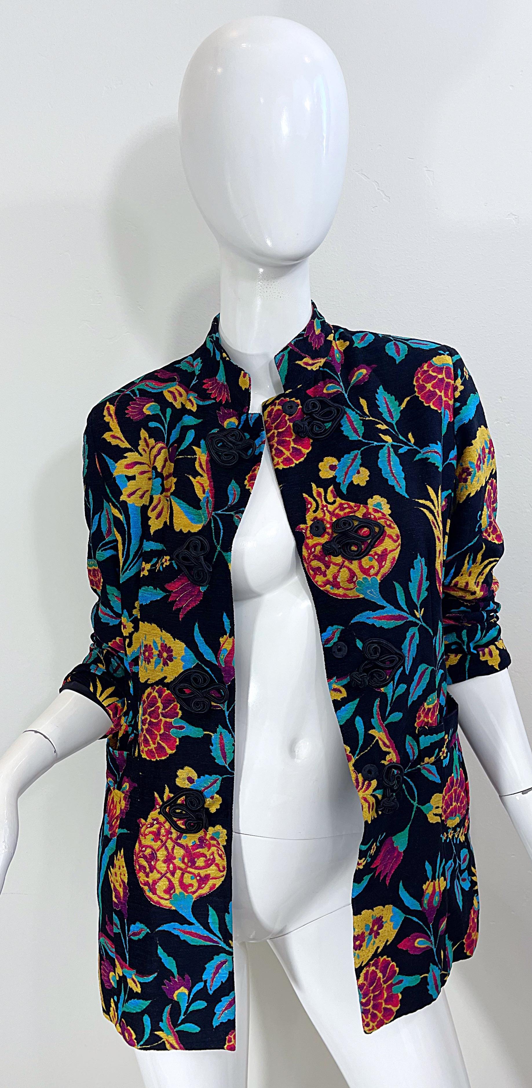 1990s Emanuel Ungaro / Paola Quadretti Size 44 / 8 - 10 Chenille Asian Jacket For Sale 9