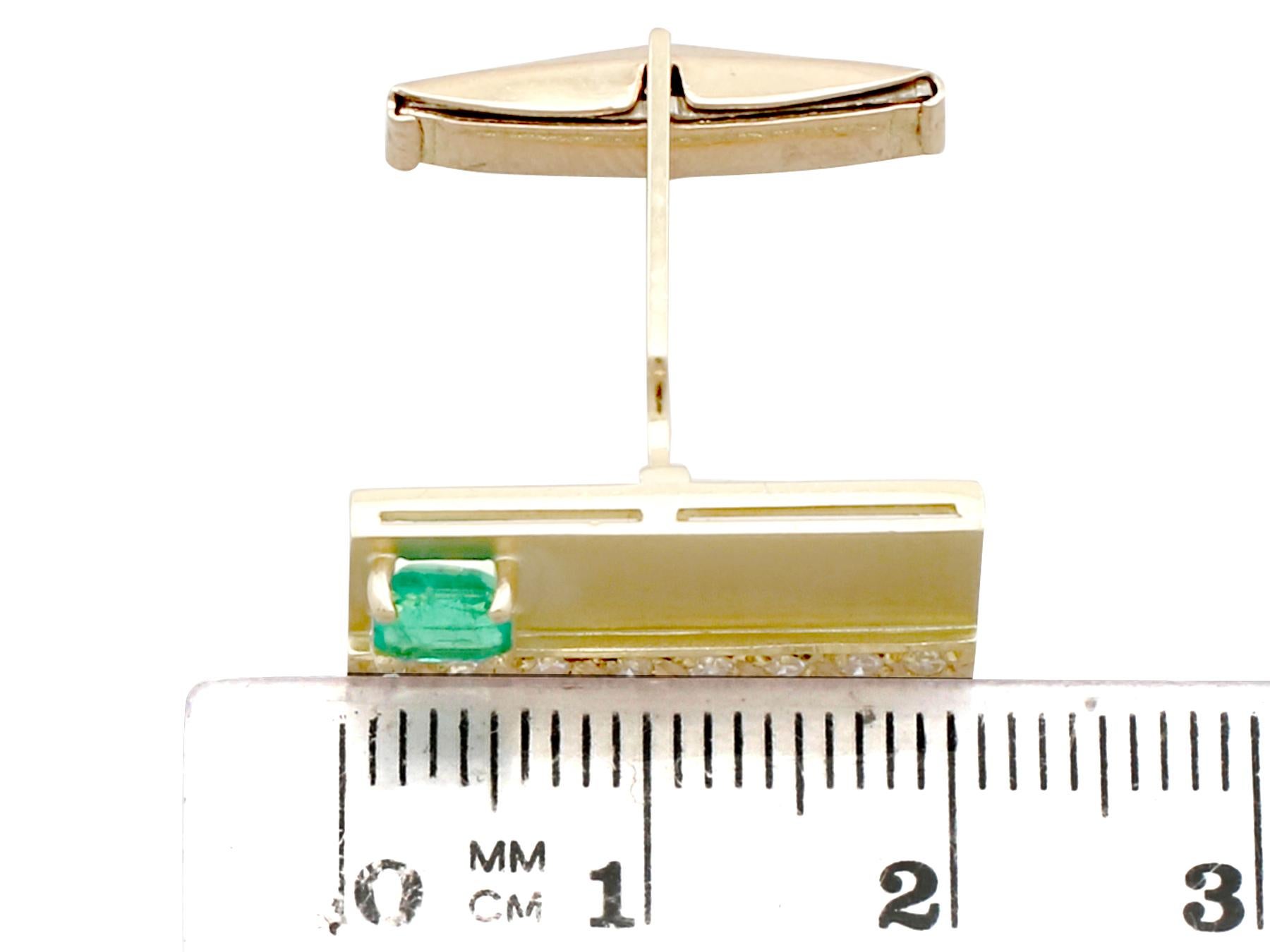 1990s Emerald Diamond and Yellow Gold Cufflinks For Sale 3