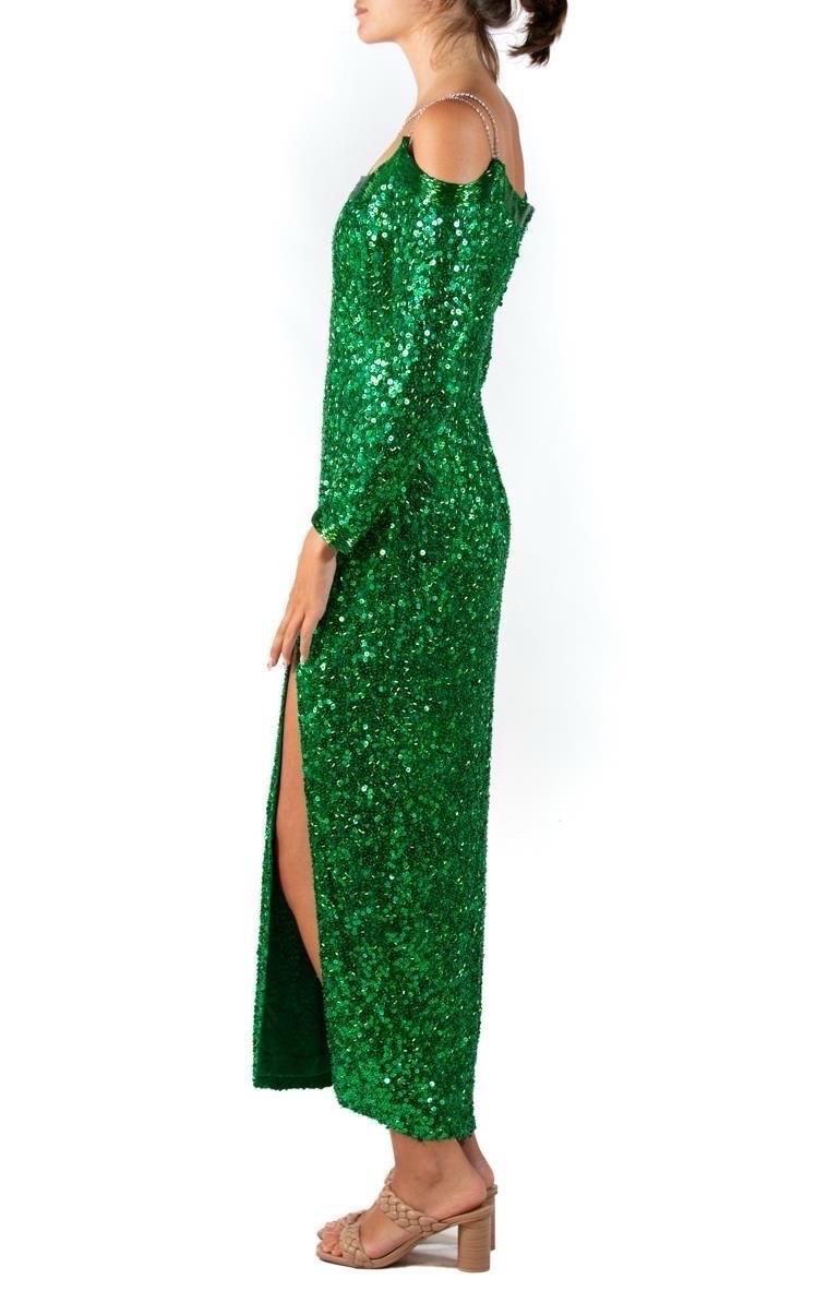 1990S Robe en mousseline de soie vert émeraude entièrement perlée Excellent état - En vente à New York, NY