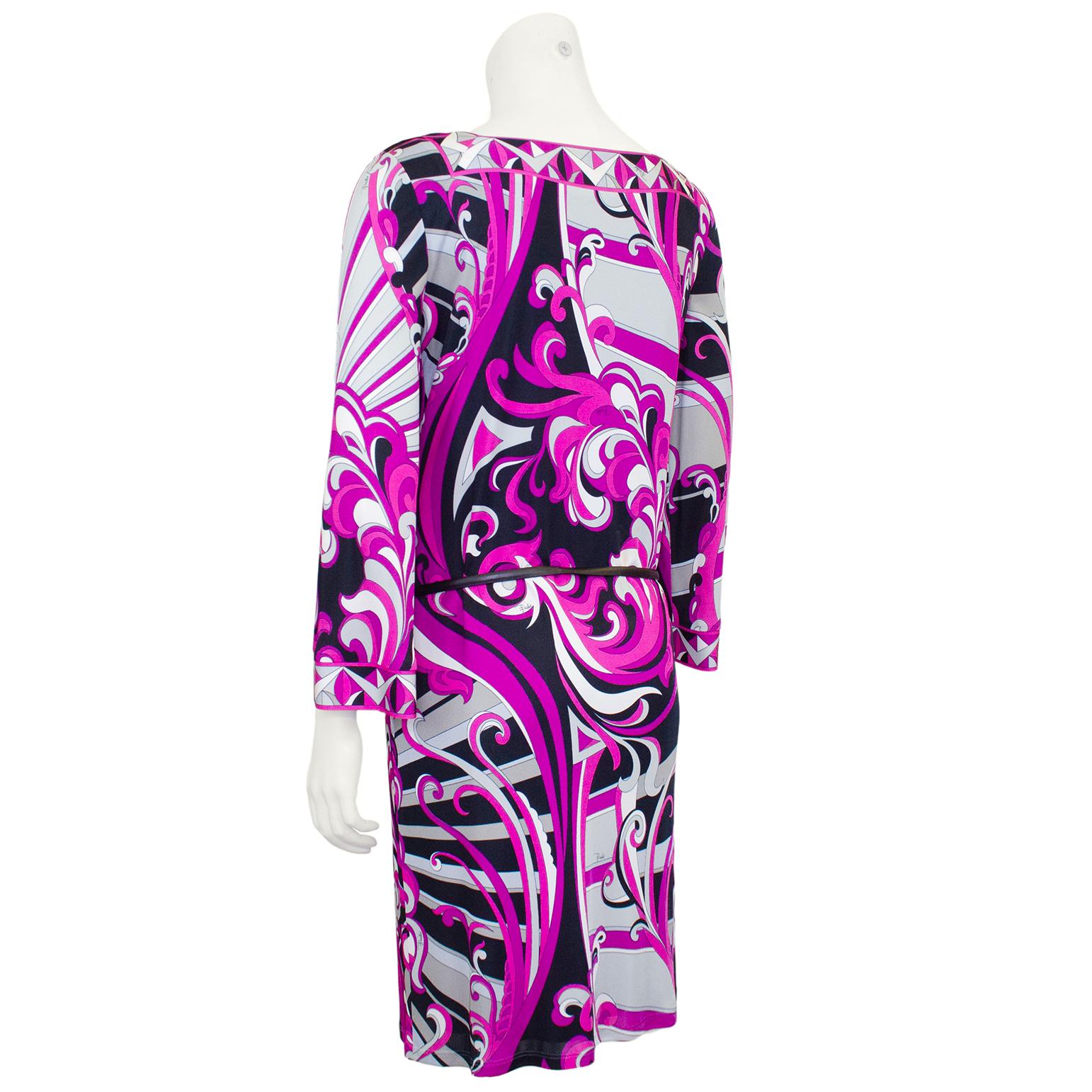 1990s Emilio Pucci Pink Printed Dress with Belt In Good Condition For Sale In Toronto, Ontario