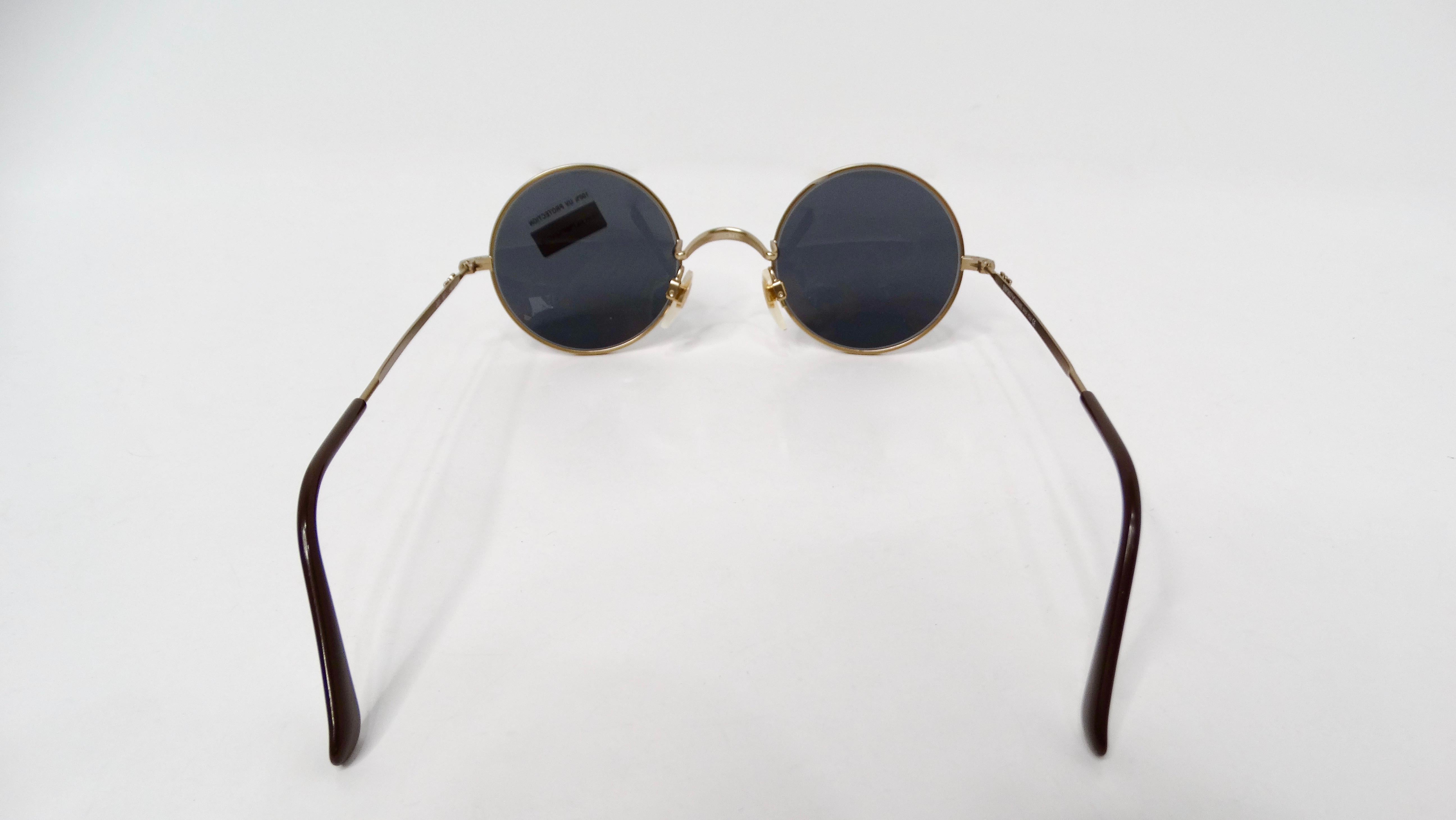 1990s Emporio Armani Black Round Frame Gold-Tone Metal Sunglasses In Good Condition For Sale In Scottsdale, AZ