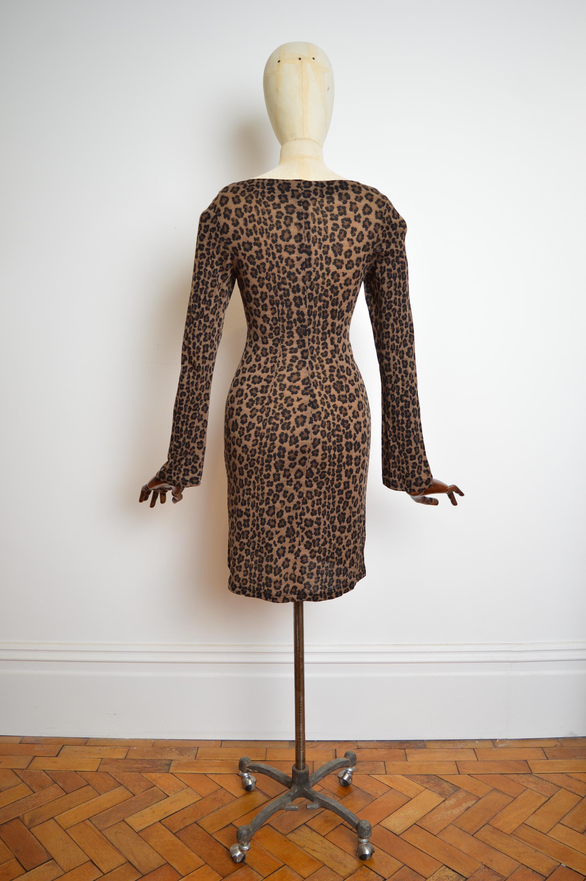 1990's Fendi by Karl Lagerfeld Long sleeve Leopard Zucca print mini Dress For Sale 4