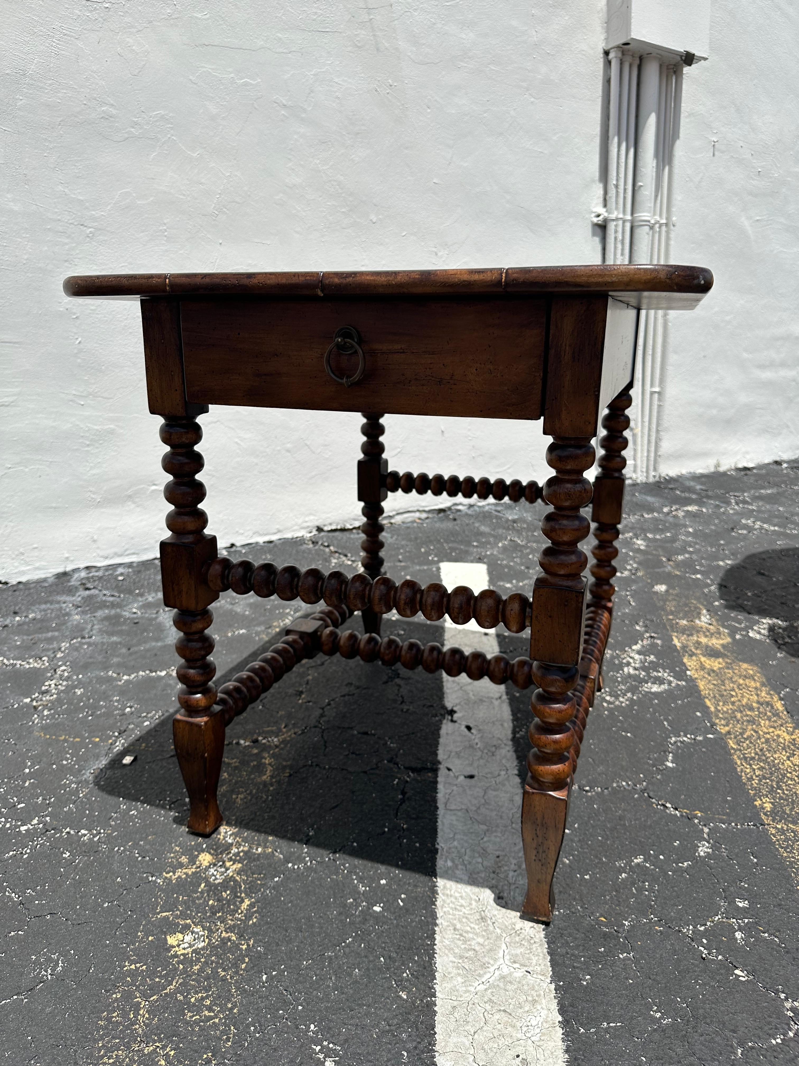 1990 Ferguson Copeland Tables d'extrémité Tables de nuit, ensemble de 2 en vente 4