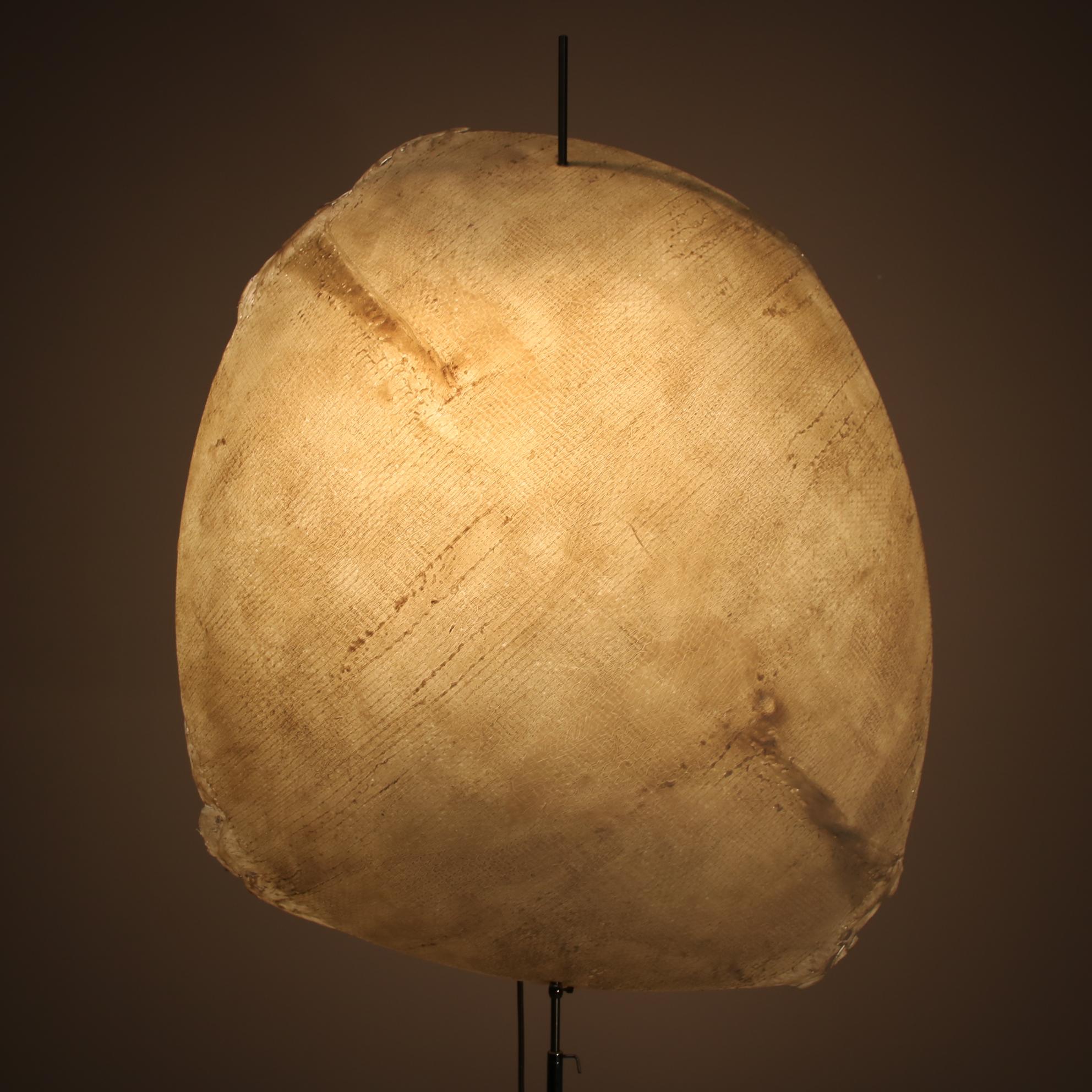 Italian 1990s Fiberglass floor lamp “Postkrisi F60” by Catellani & Smith, Italy For Sale