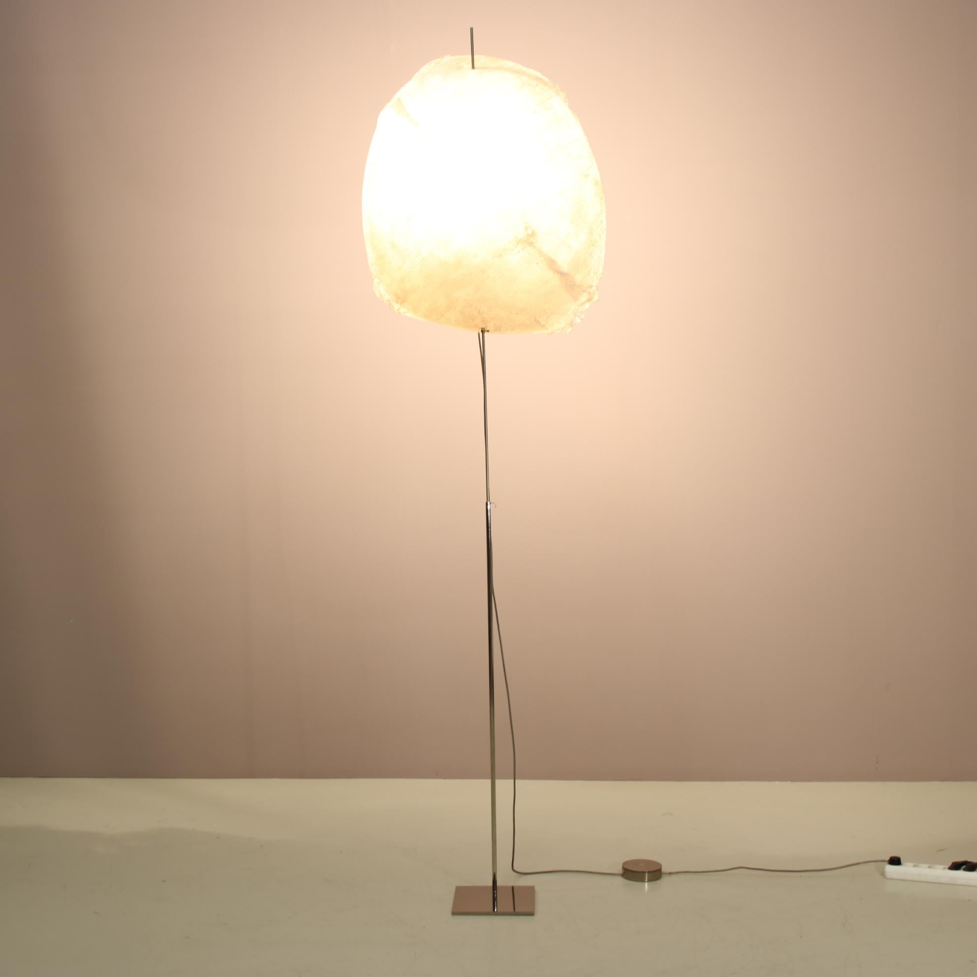 Late 20th Century 1990s Fiberglass floor lamp “Postkrisi F60” by Catellani & Smith, Italy For Sale