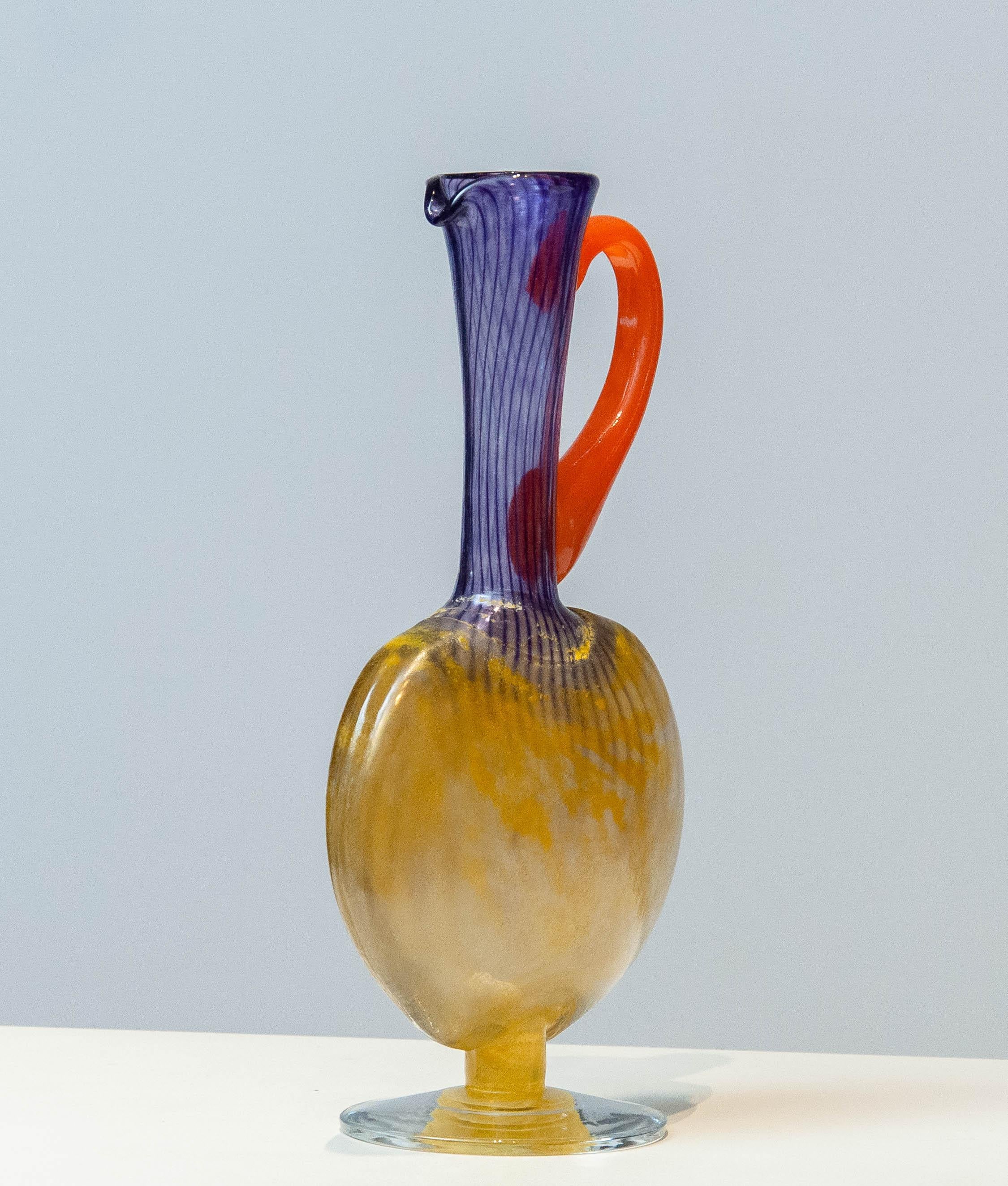1990's Filigree Art Glass Carafe 'Bon Bon' by Kjell Engman for Kosta Boda In Excellent Condition In Silvolde, Gelderland