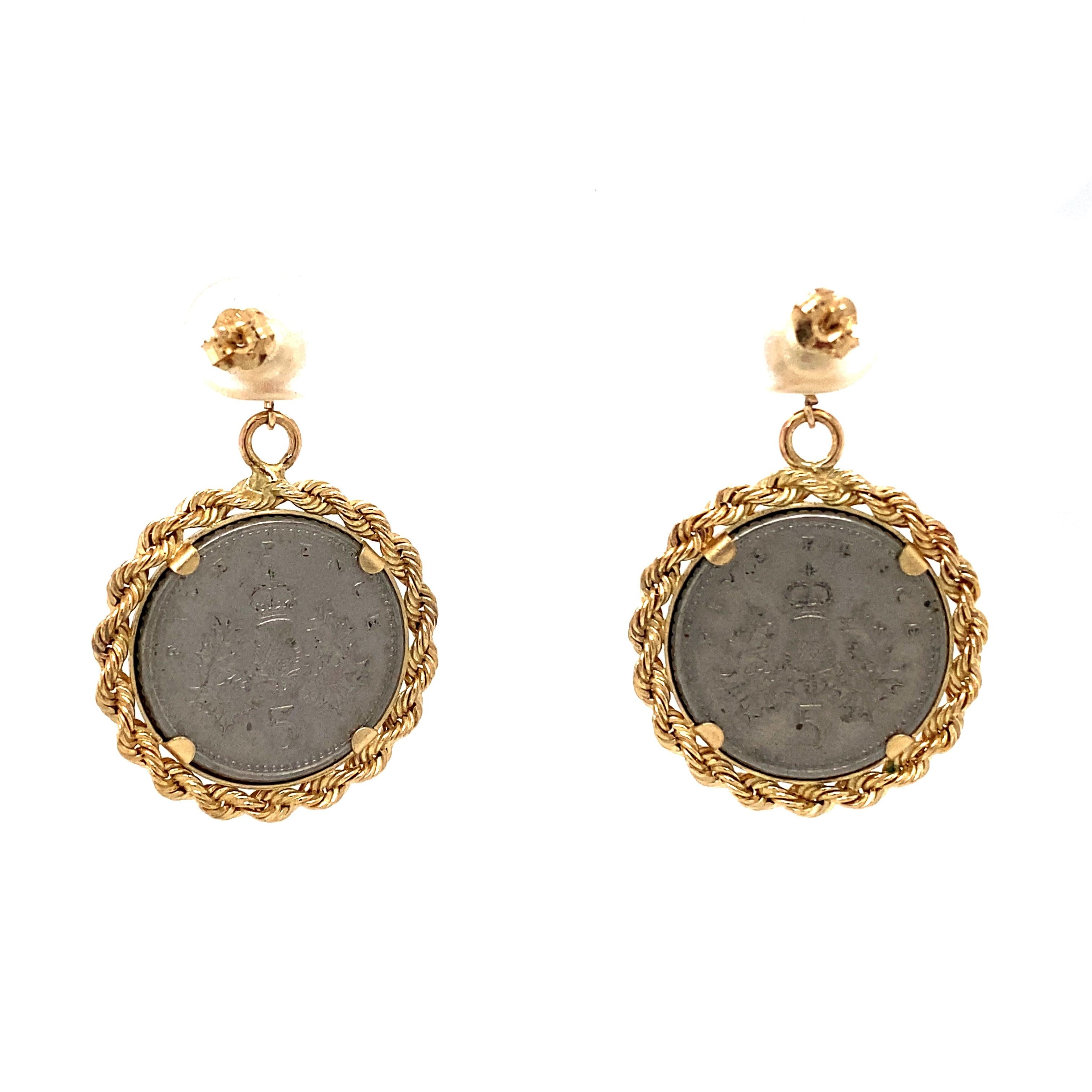 1990s Five British Pence Coin Earrings with Rope Frames in 14 Karat Gold In Excellent Condition For Sale In Atlanta, GA