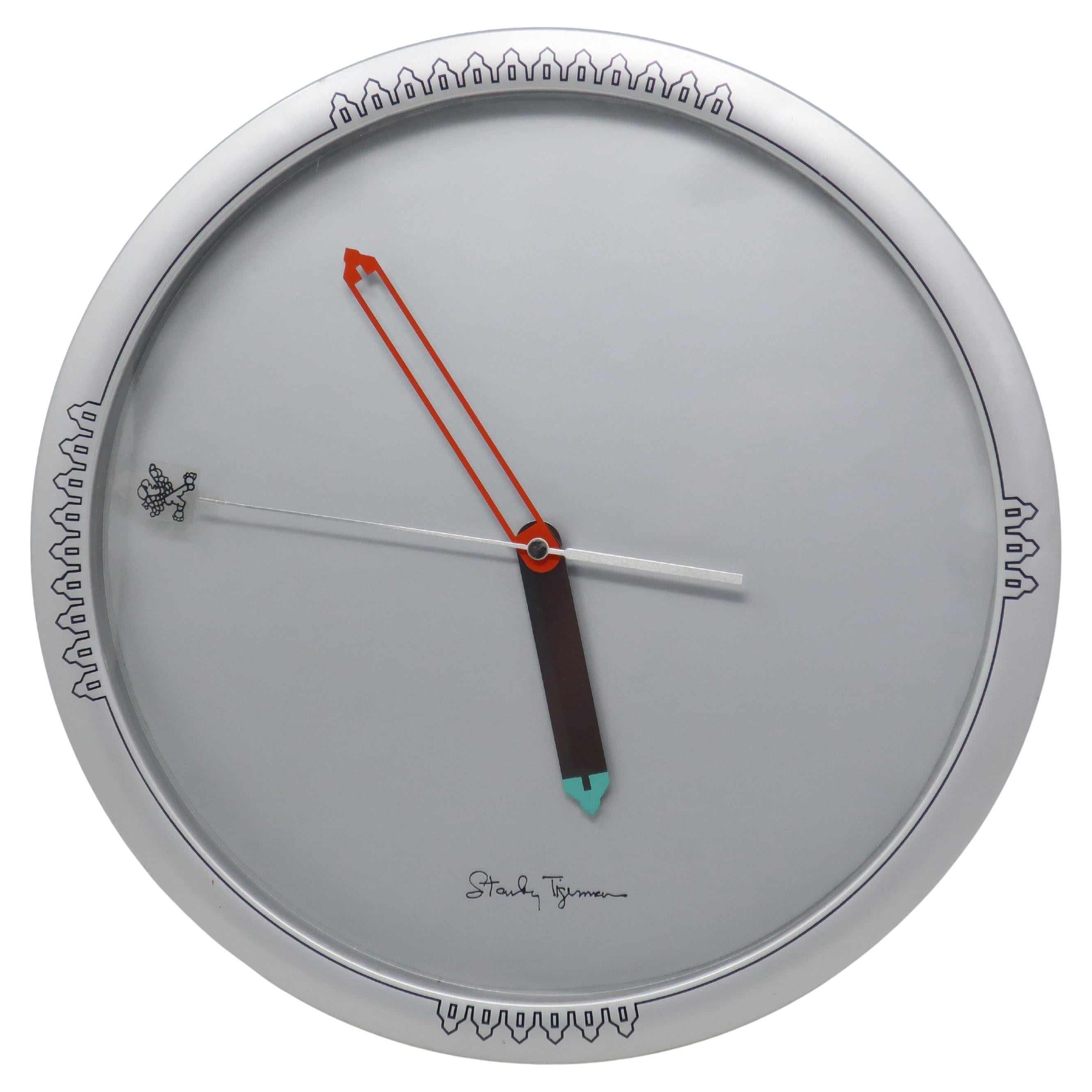 Horloge murale en forme d'ange volant des années 1990 de Stanley Tigerman pour Projects en vente