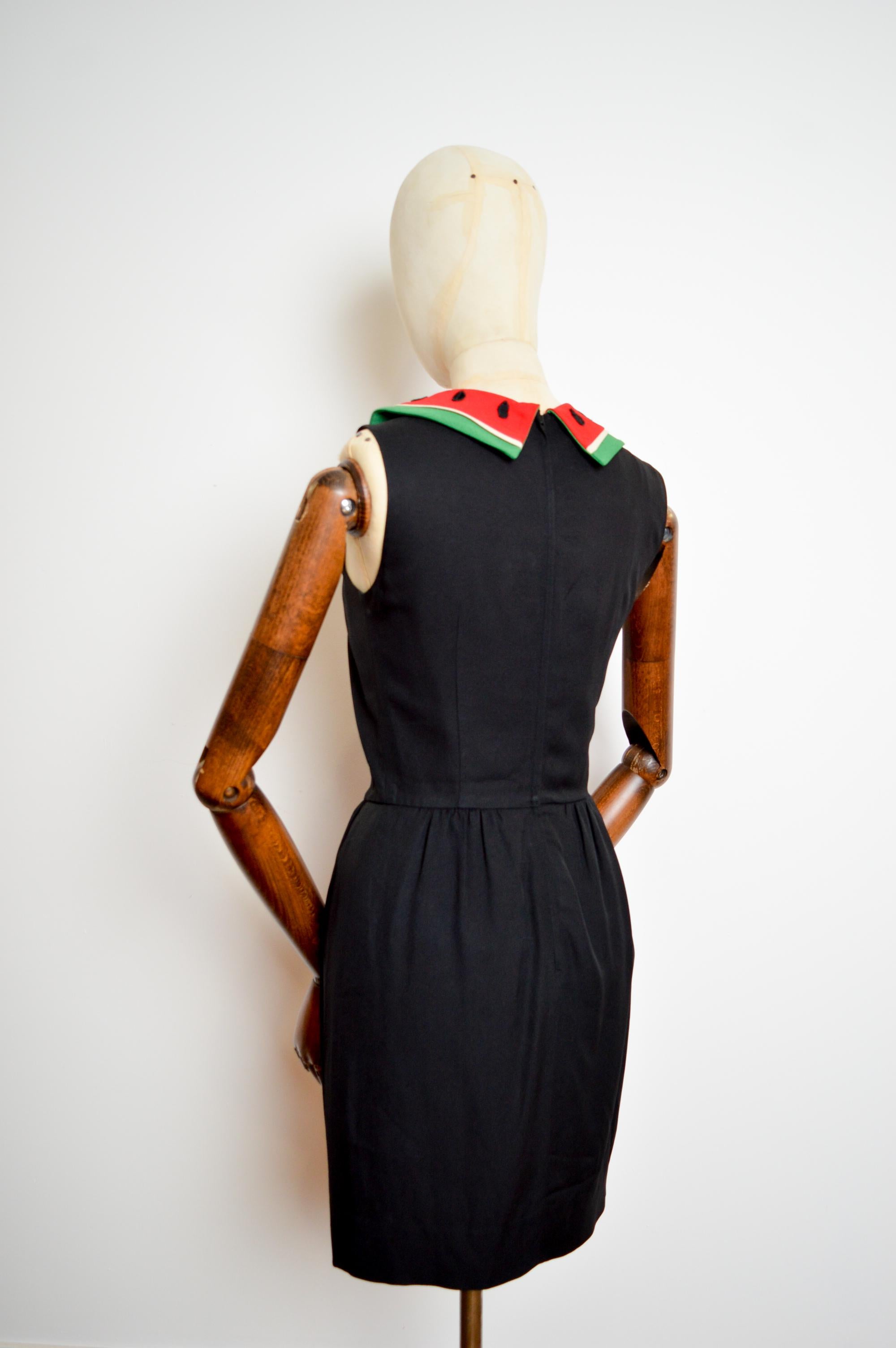 Franco Moschino CHEAP & CHIC - Vestito nero a forma di cocomero degli anni '90 in vendita 8