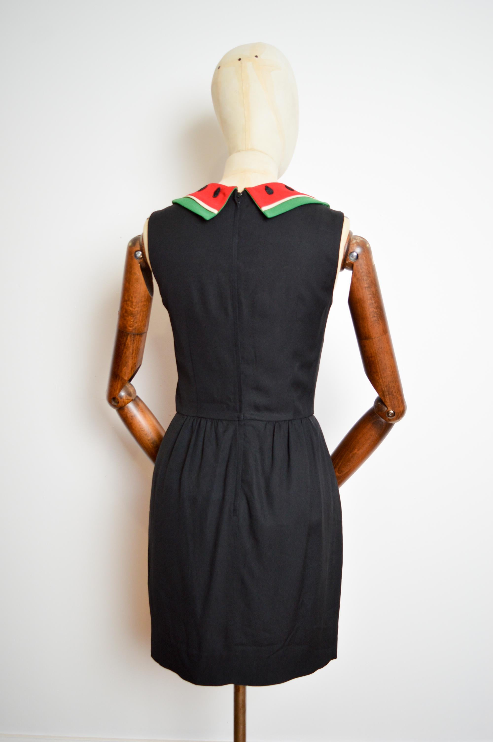 Franco Moschino CHEAP & CHIC - Vestito nero a forma di cocomero degli anni '90 in vendita 11