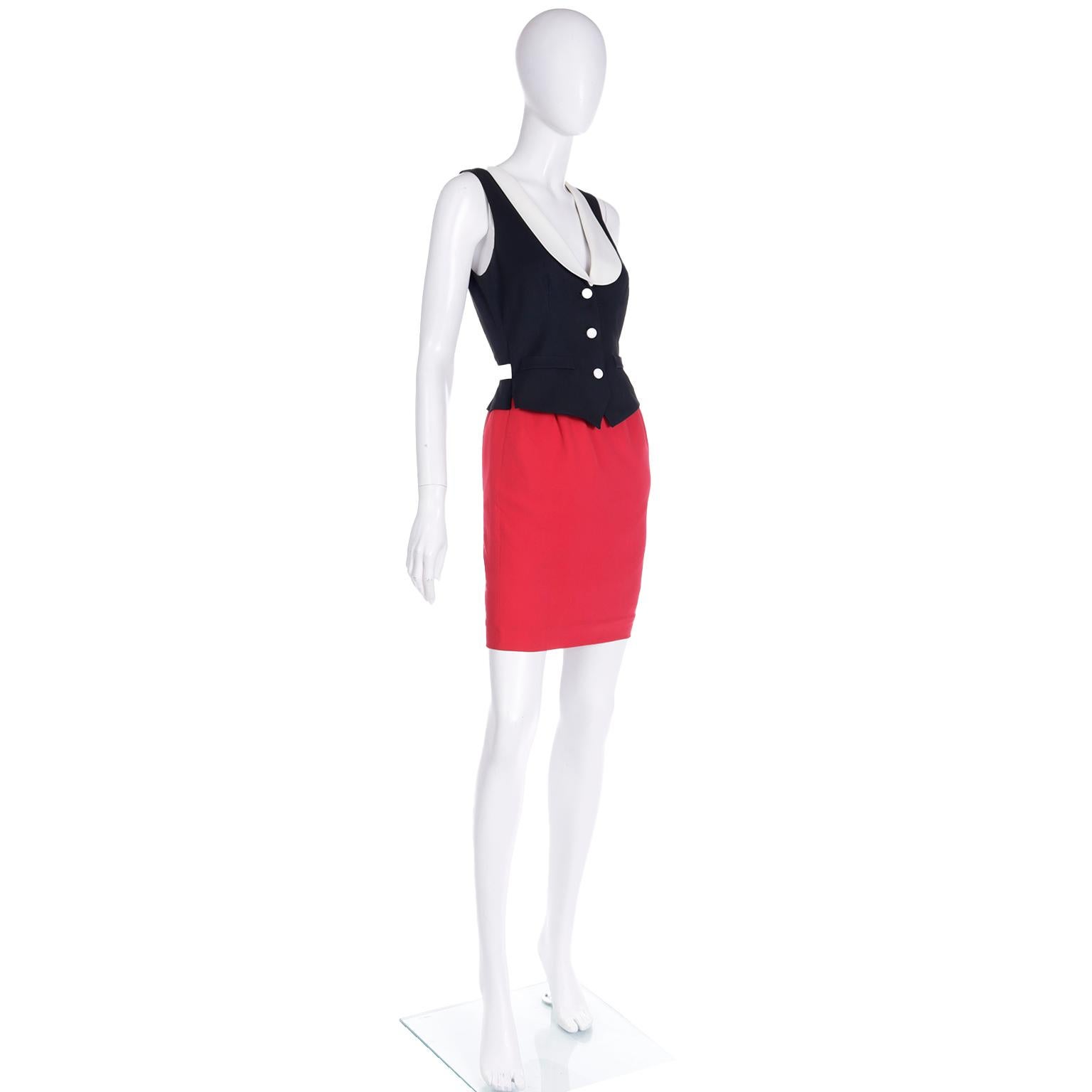 Women's 1990s Franco Moschino Vintage Olive Oyl Inspired Red Black & White Dress For Sale
