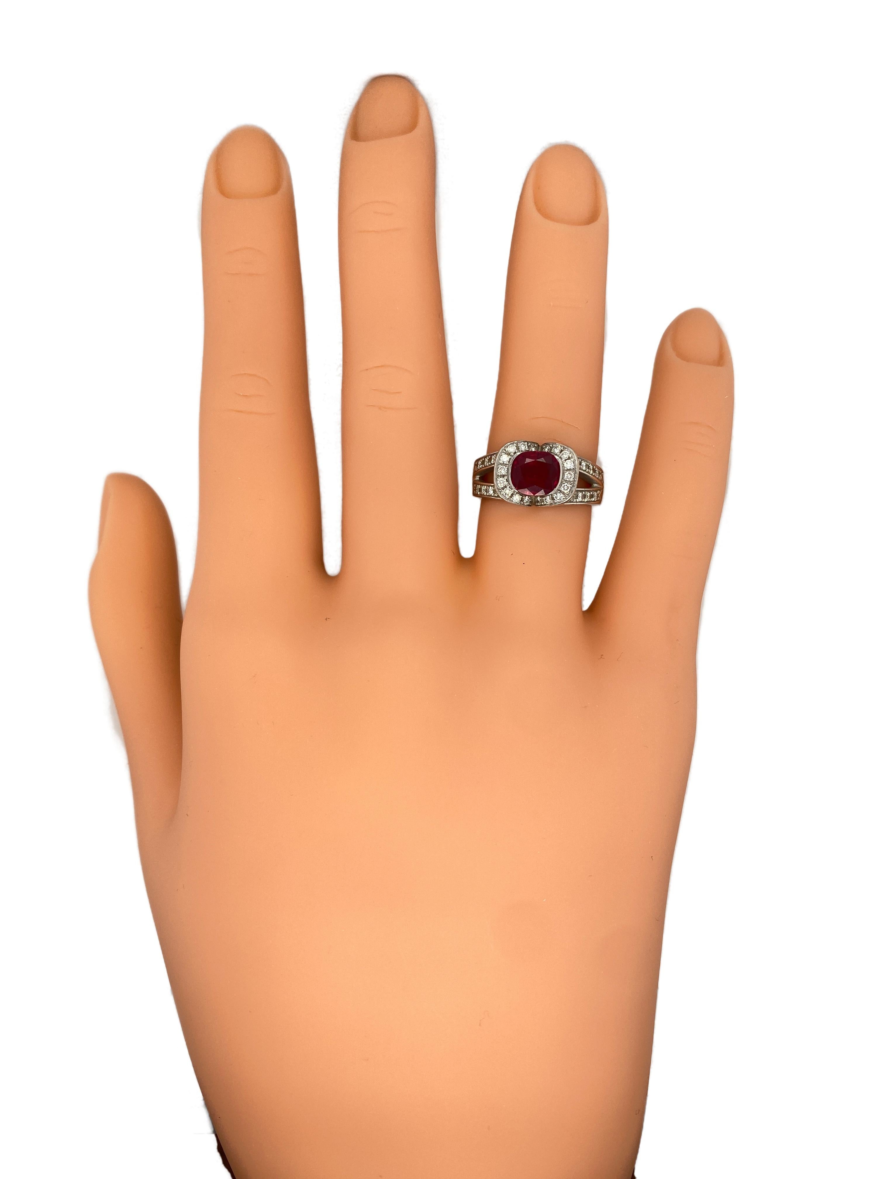 Oval Cut 1990s French 1.20 Carat Oval Ruby and Diamond Ring in Platinum For Sale