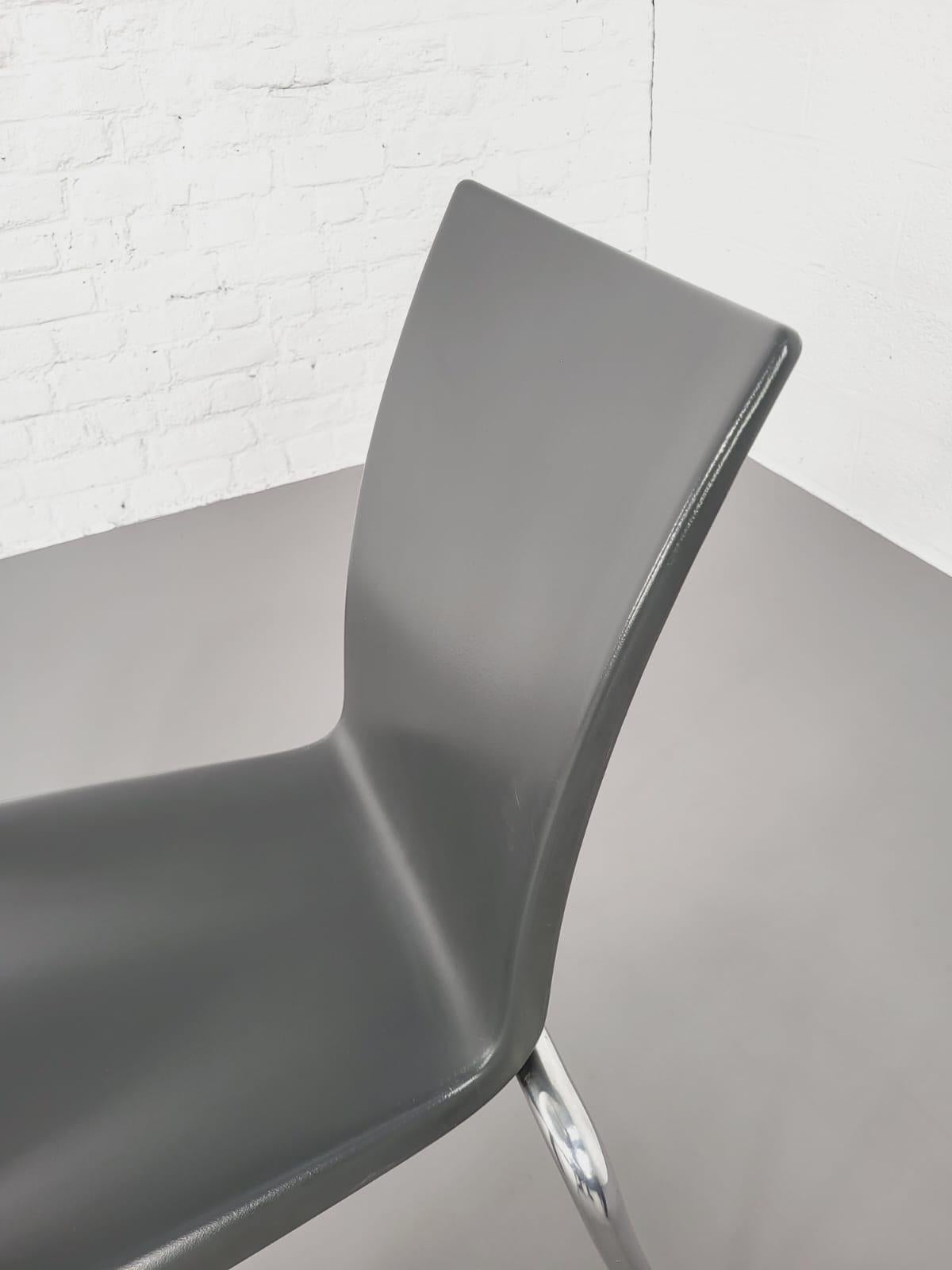 1990s French Design Set of 6 Louis XX Model Chairs by Philippe Starck For Vitra For Sale 10