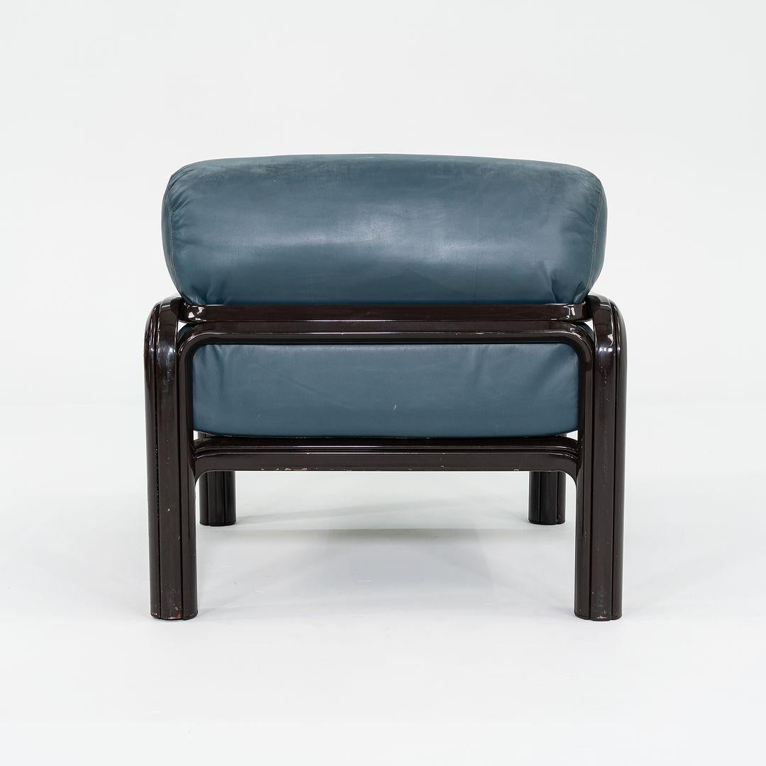 1990s Gae Aulenti for Knoll Lounge Chair in Blue Leather 8x Available For Sale 2