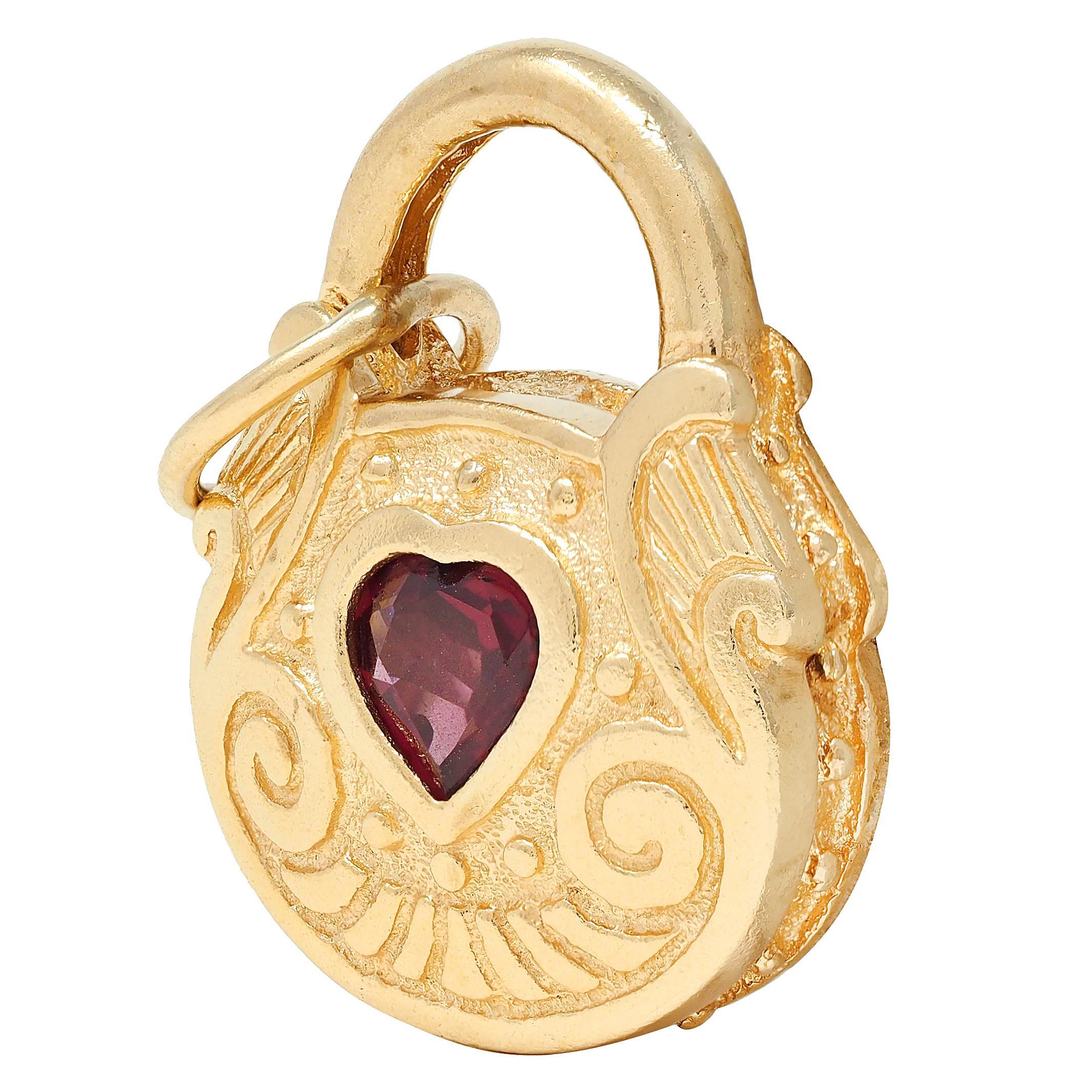 Cuore 1990's Garnet 14 Karat Yellow Gold Vintage Lock & Key Pendant Charm in vendita
