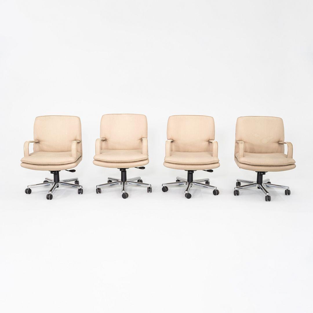 1990s Geiger / Brickel Associates Executive Desk Chair w/ Pneumatic Swivel Base in vendita 3