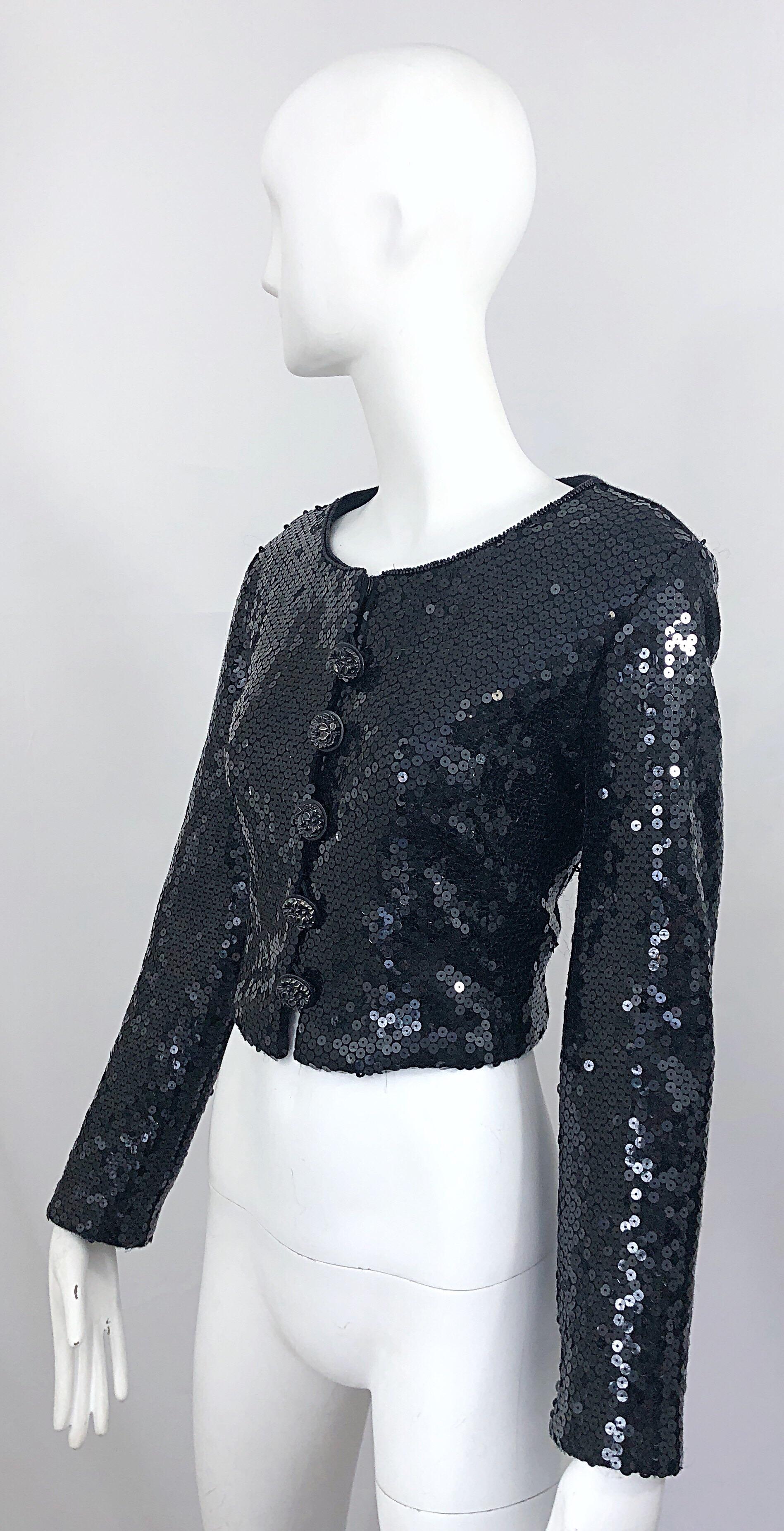 1990s Gemma Kahng Black Sequin Size 6 Wool Vintage 90s Chic Cropped Jacket For Sale 1