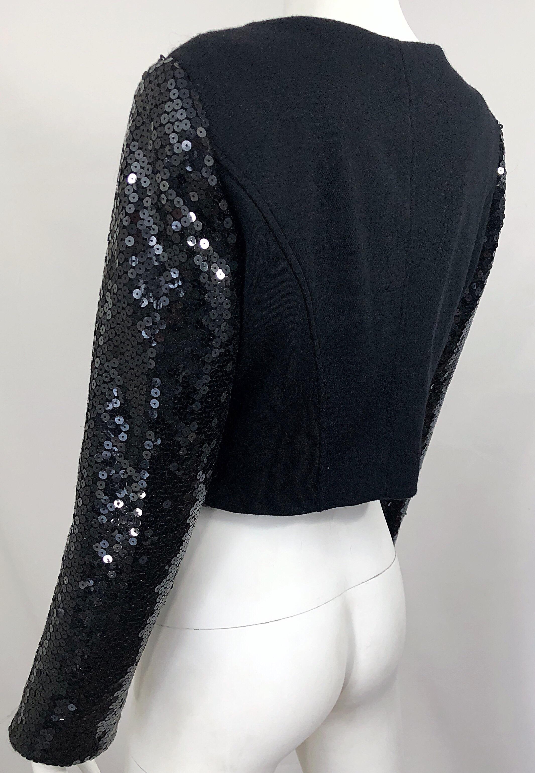 1990s Gemma Kahng Black Sequin Size 6 Wool Vintage 90s Chic Cropped Jacket For Sale 3