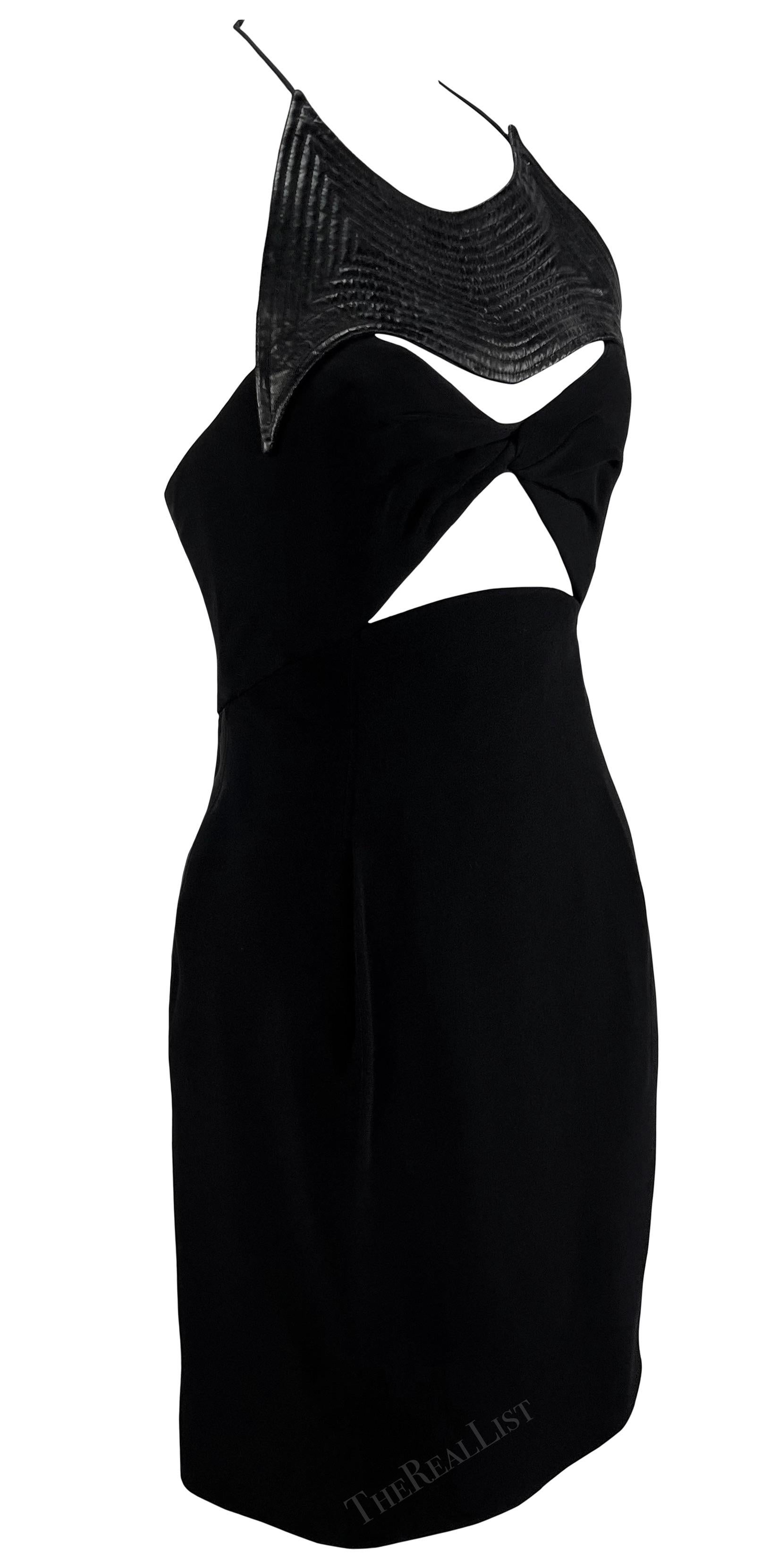 1990s Geoffrey Beene Black Quilted Cut Out Halter Mini Dress For Sale 3