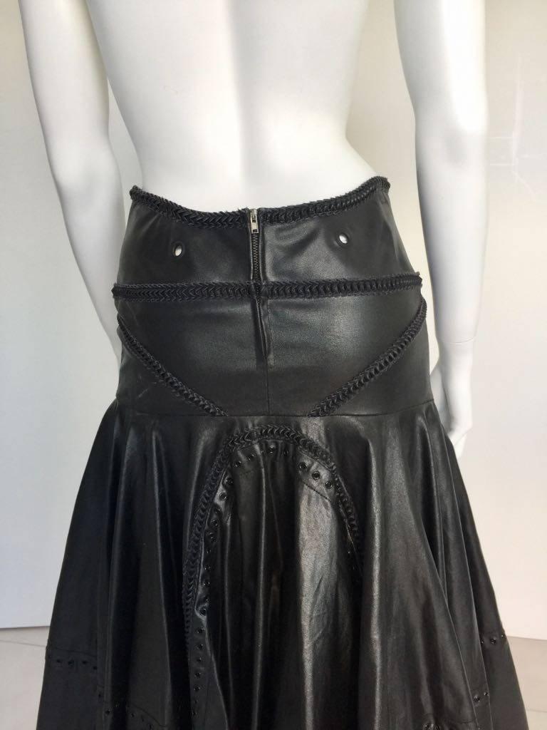 1990s Gianfranco Ferrè Black Eco Leather Evening Long Skirts In Excellent Condition For Sale In Milan, IT