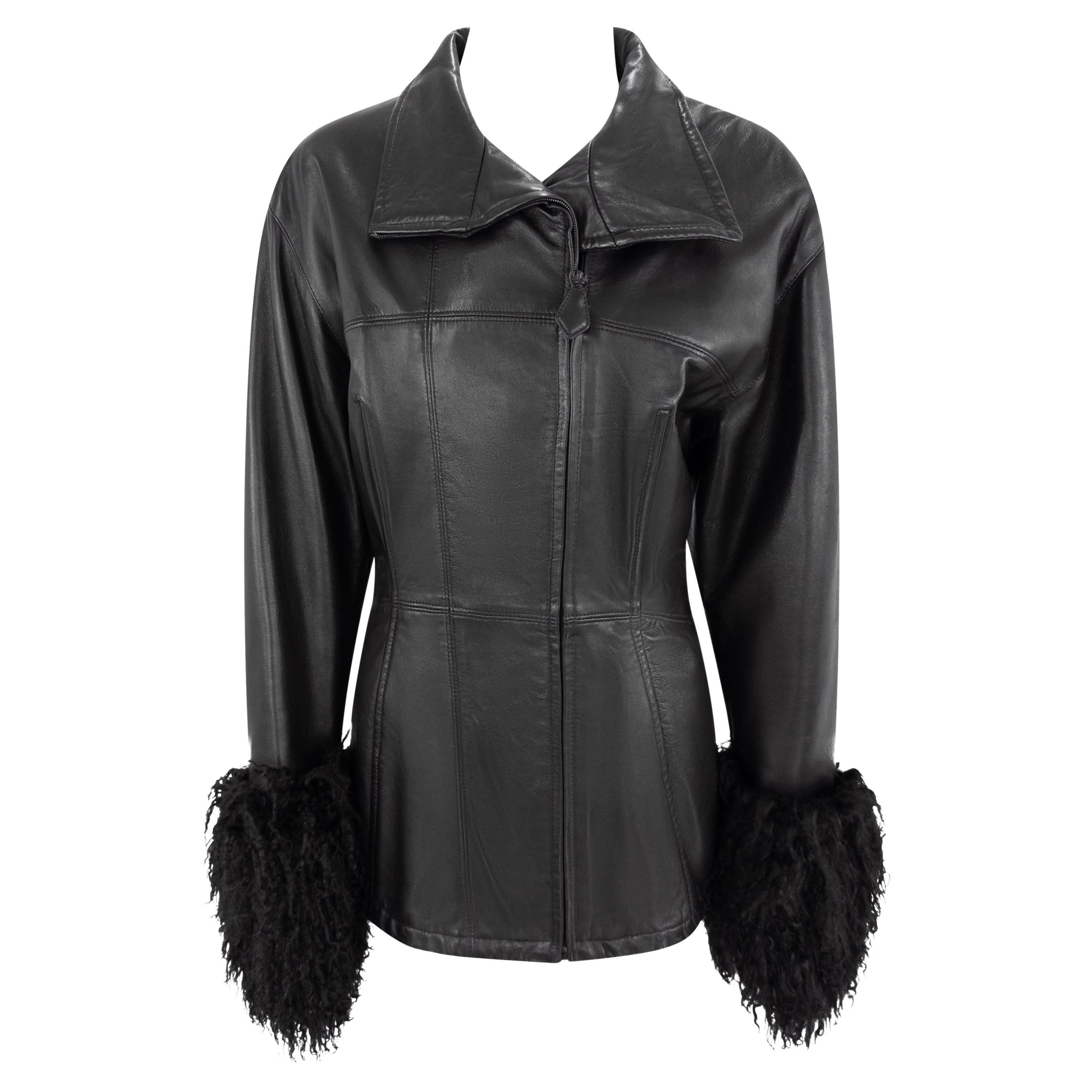 1990s Gianfranco Ferre Black Leather Mongolian Shearling Cuff Moto Jacket en vente