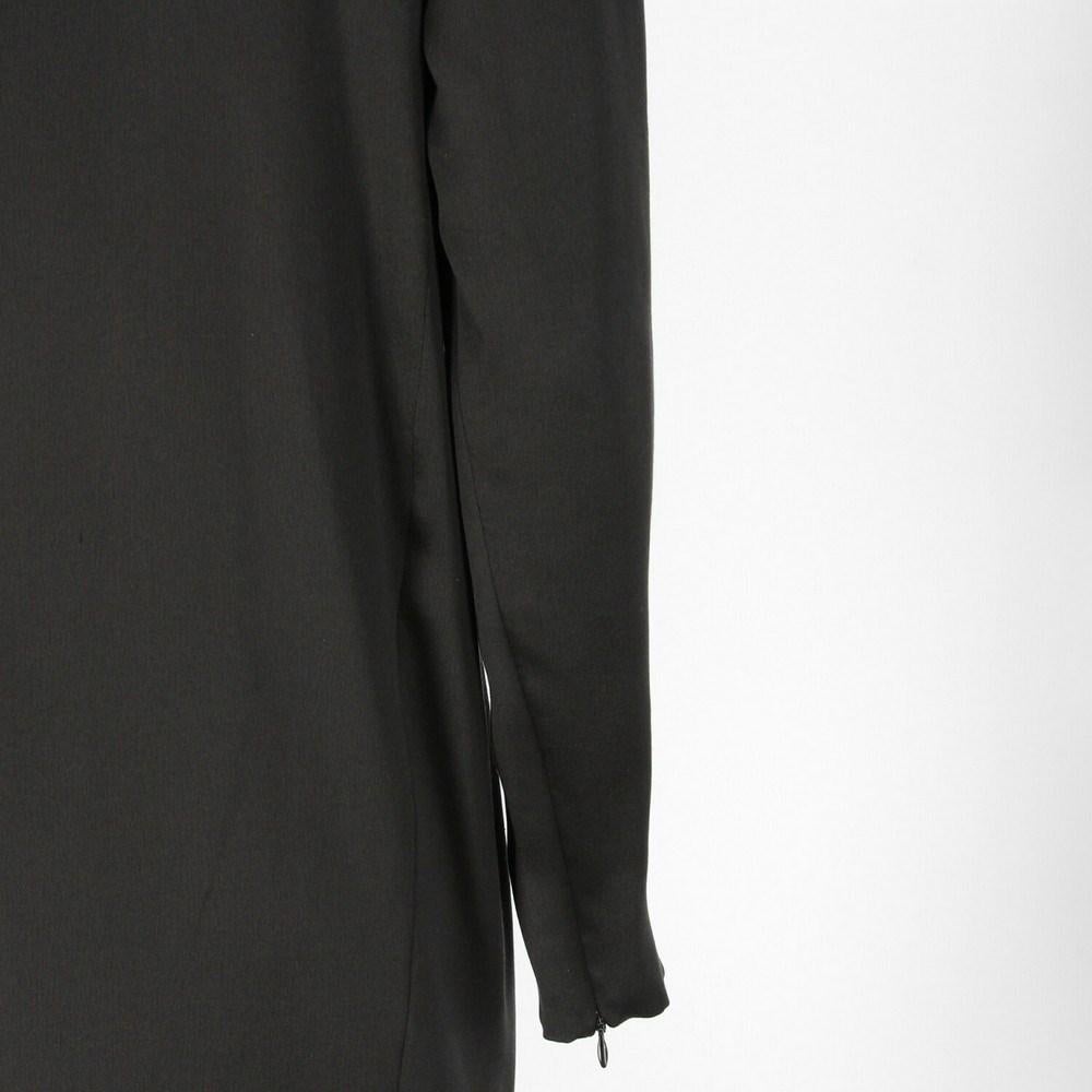 1990s Gianfranco Ferré black silk suit, featuring a top and a skirt For Sale 1