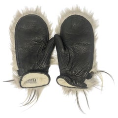 1990s Gianfranco Ferre Faux Fur Vintage Yeti Mittens