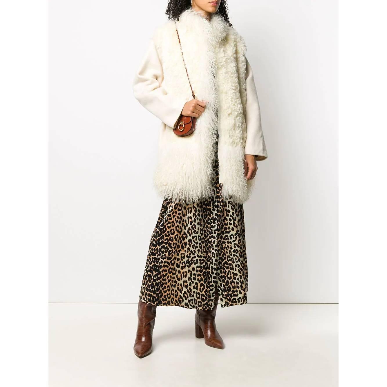 1990s Gianfranco Ferré Fur Coat In Excellent Condition In Lugo (RA), IT