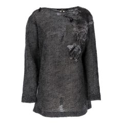 Maglione di Gianfranco Ferré anni '90 in pelliccia grigia